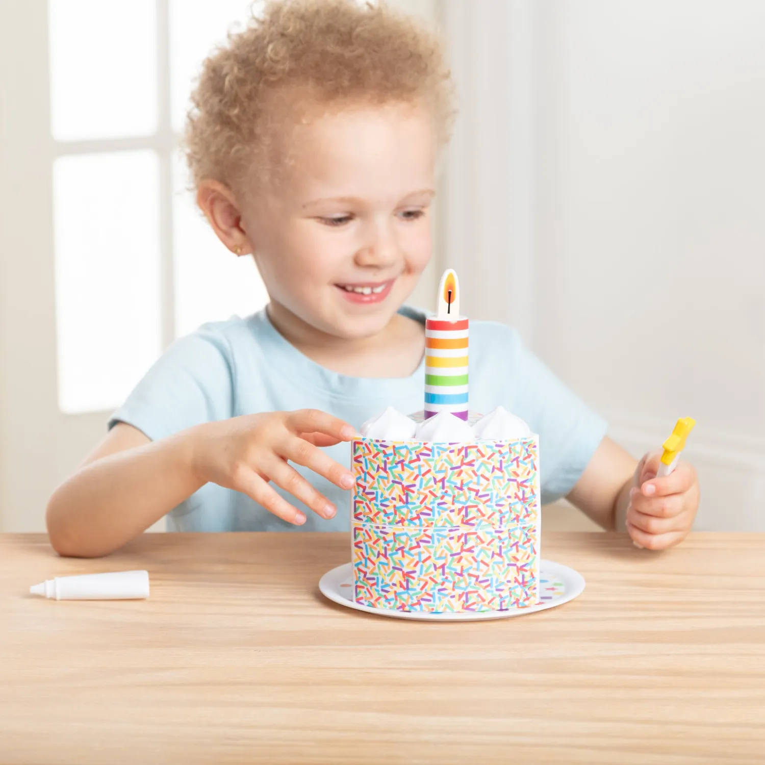Melissa & Doug Birthday Surprise Tortenstück Box magnetisch