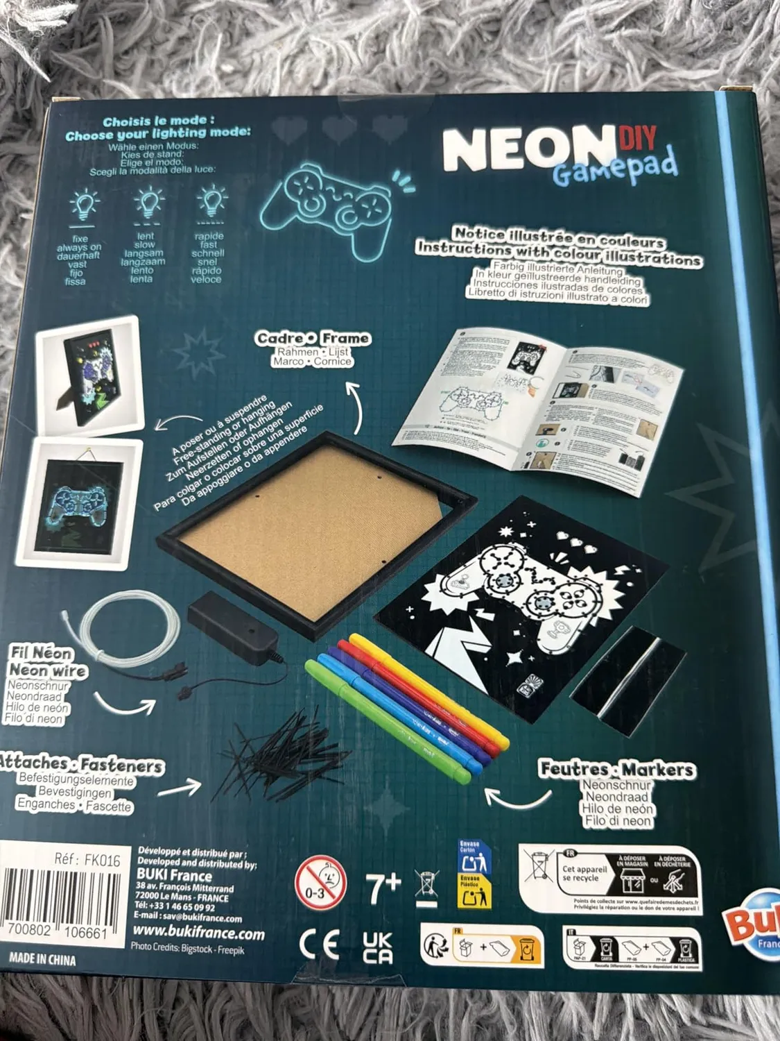 Buki FK016 Neon-Rahmen Gamepad Bastelset 3 Modi 20,5x23,5 cm