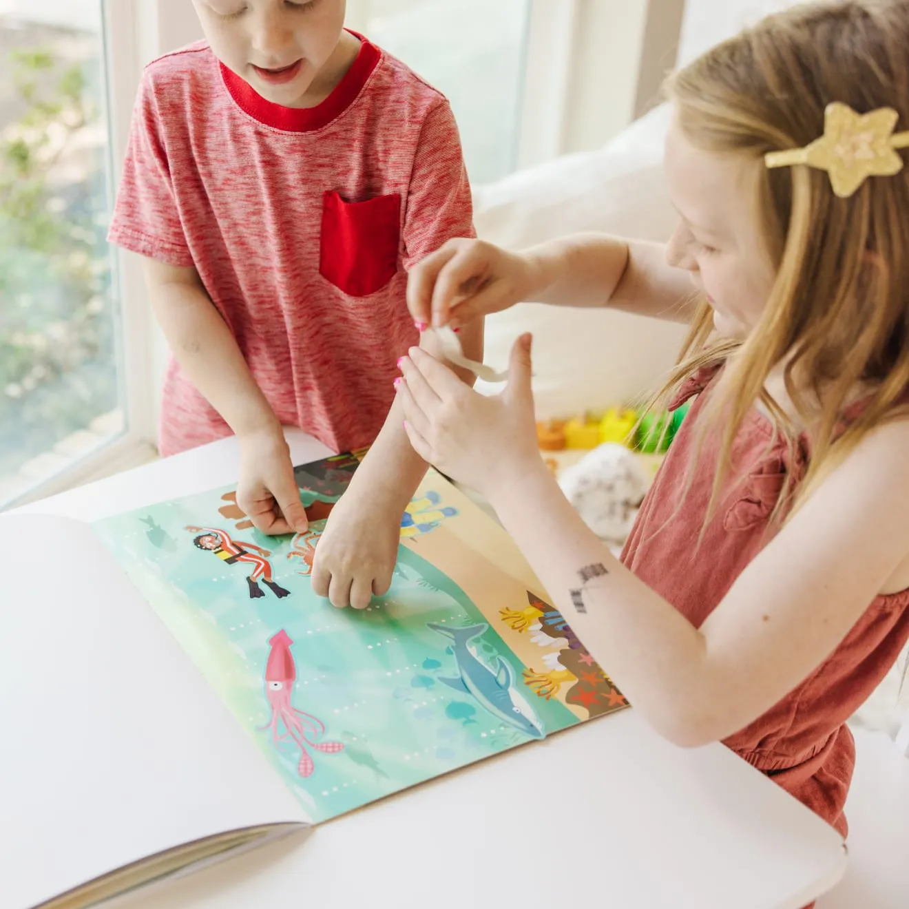 Melissa & Doug Adventure Stickerbuch 245 Sticker wiederverwendbar