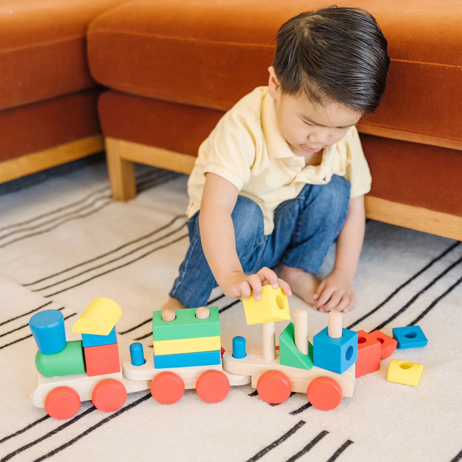 Melissa & Doug Stacking Train Holz-Stapelzug 15-tlg bunt