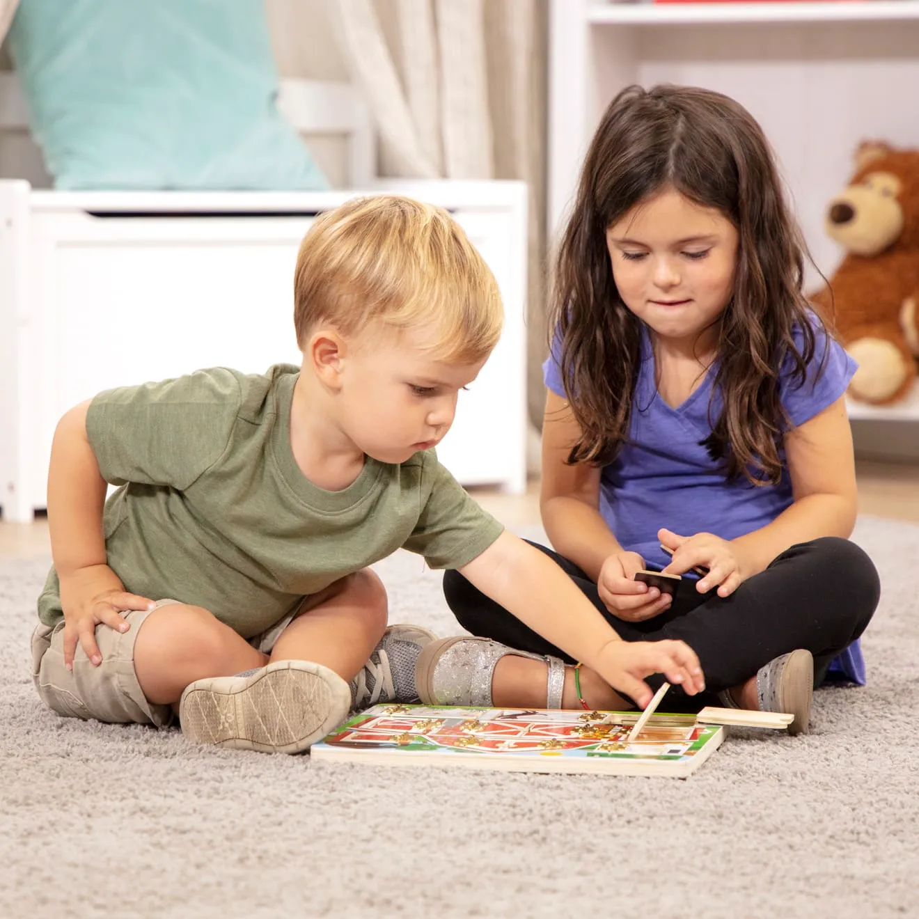 Melissa & Doug Hide & Seek Farm Magnetspiel Holz ab 3 Jahre