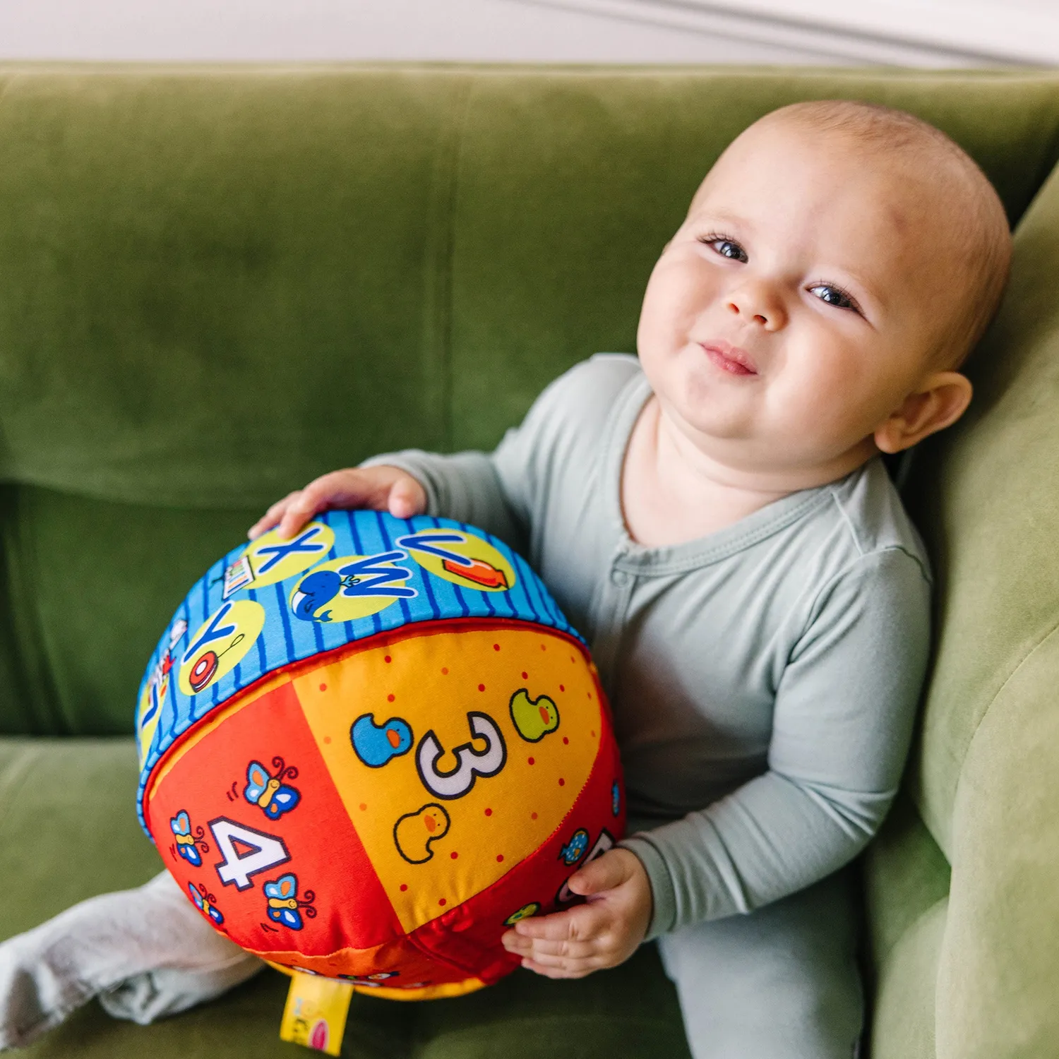 Melissa & Doug K's Kids 2-in-1 Talking Ball Lernball Stoff