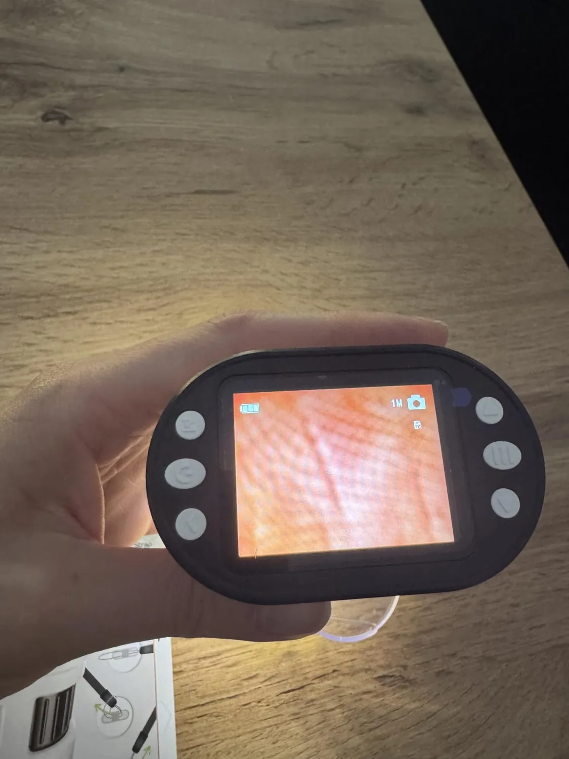 Buki MR350 Videomikroskop Kinder 200x-1000x mit Display