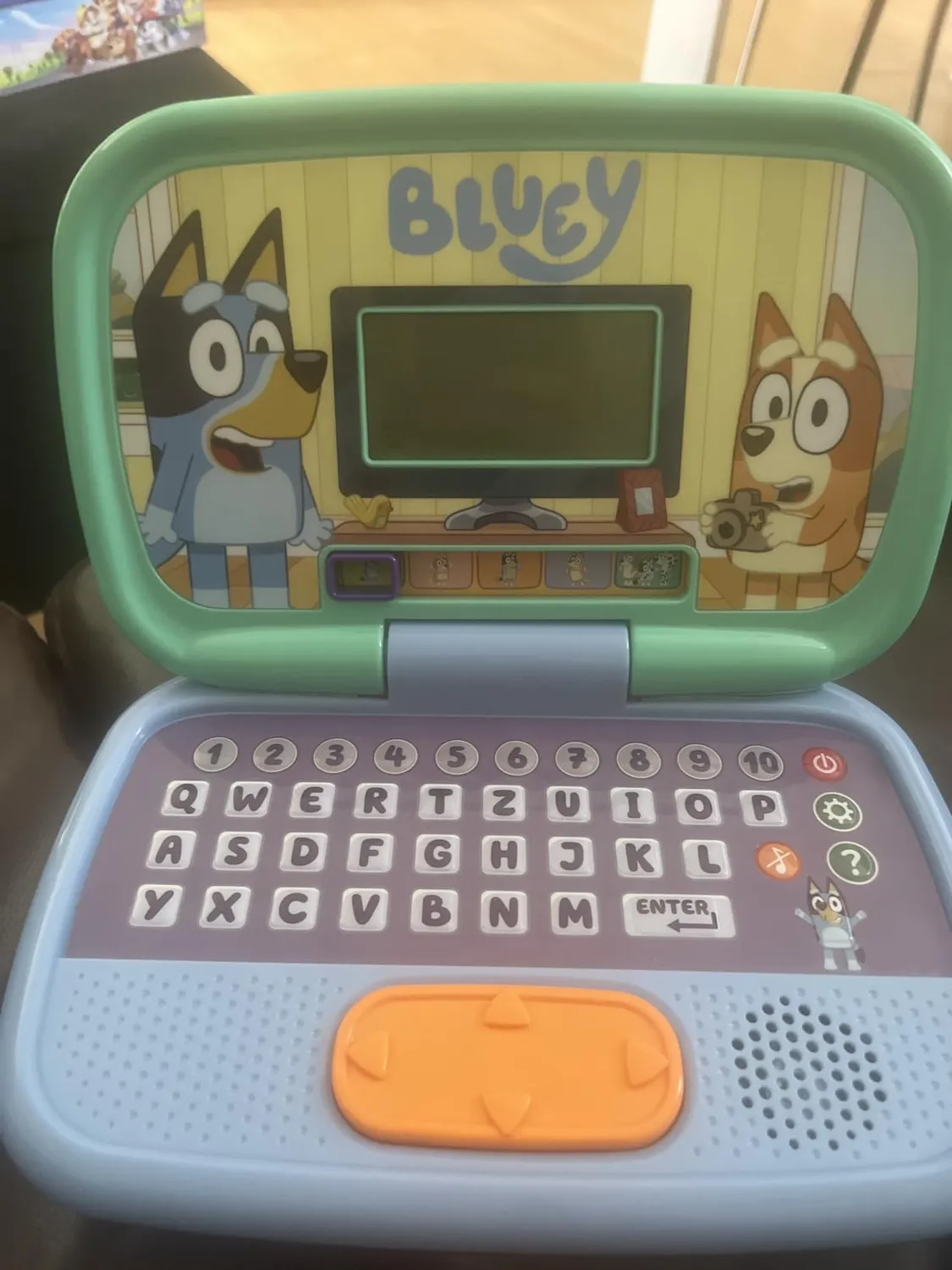 VTech Bluey Lernlaptop QWERTZ Kinderlaptop mit Musik 3-6 Jahre