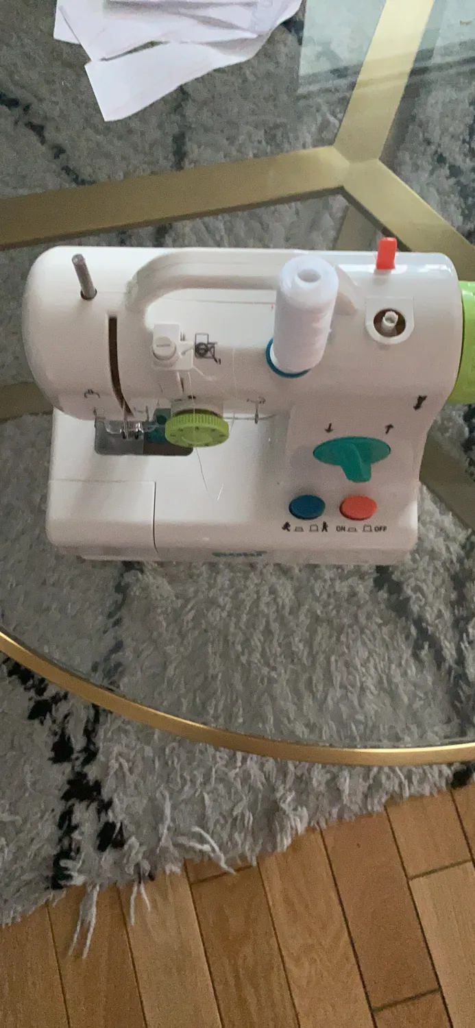 Buki Professional Studio Couture Nähmaschine für Kinder 4 Projekte