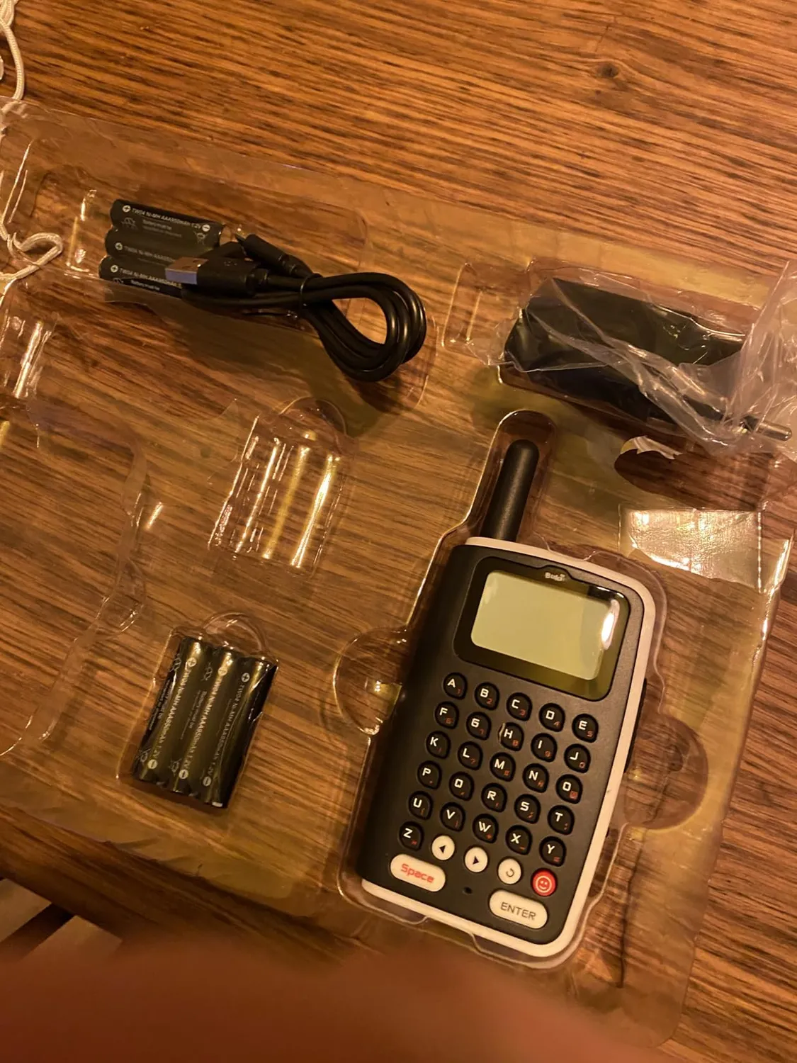 Buki TW04 Walkie Talkie Messenger Funkgerät 2er Schwarz Weiß