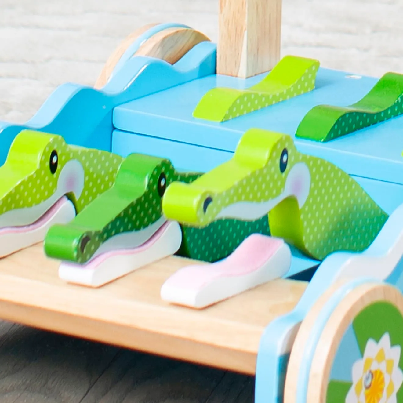 Melissa & Doug First Play Chomp & Clack Alligator Schiebetier Holz