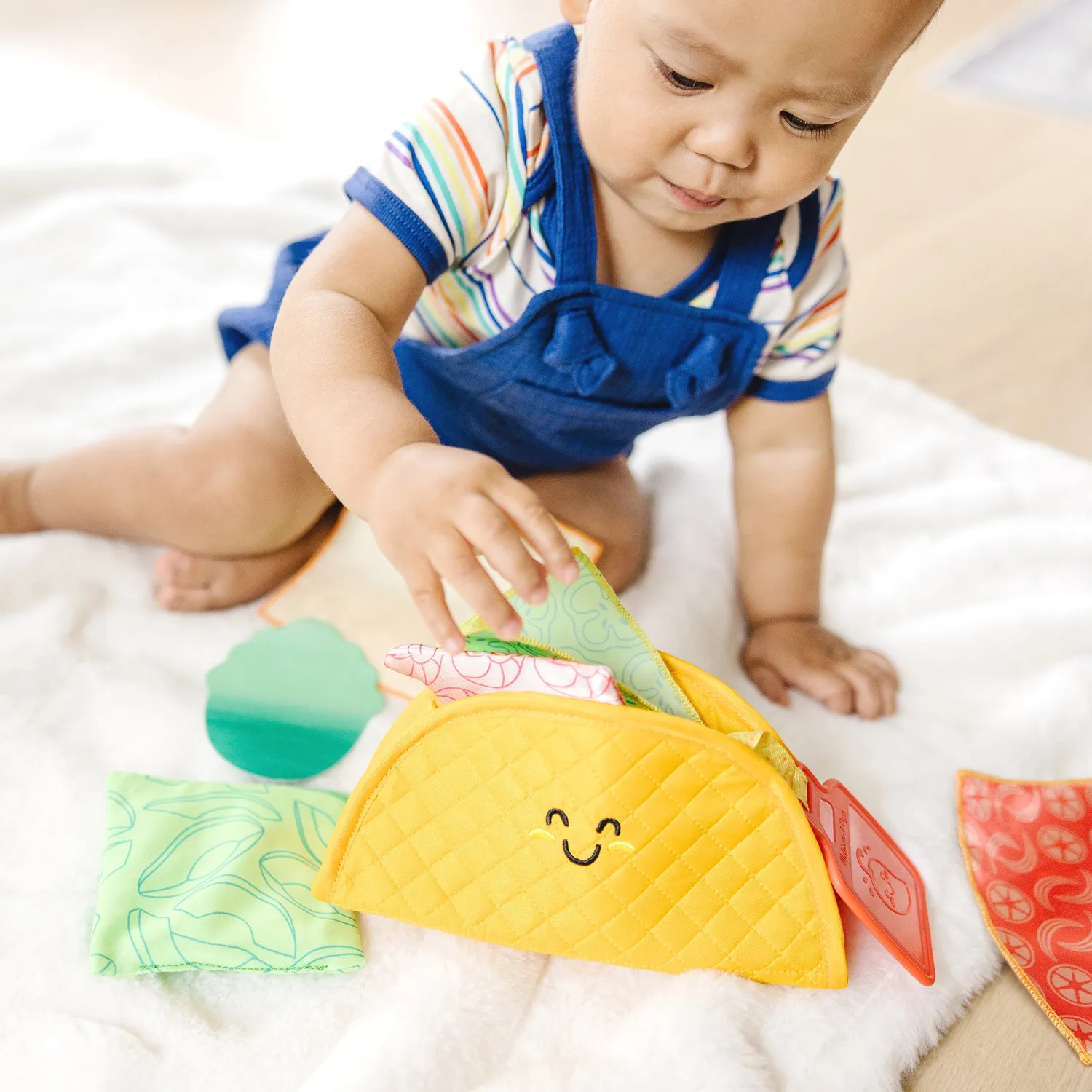 Melissa & Doug Soft Taco Fill & Spill Babyspielzeug Stoff