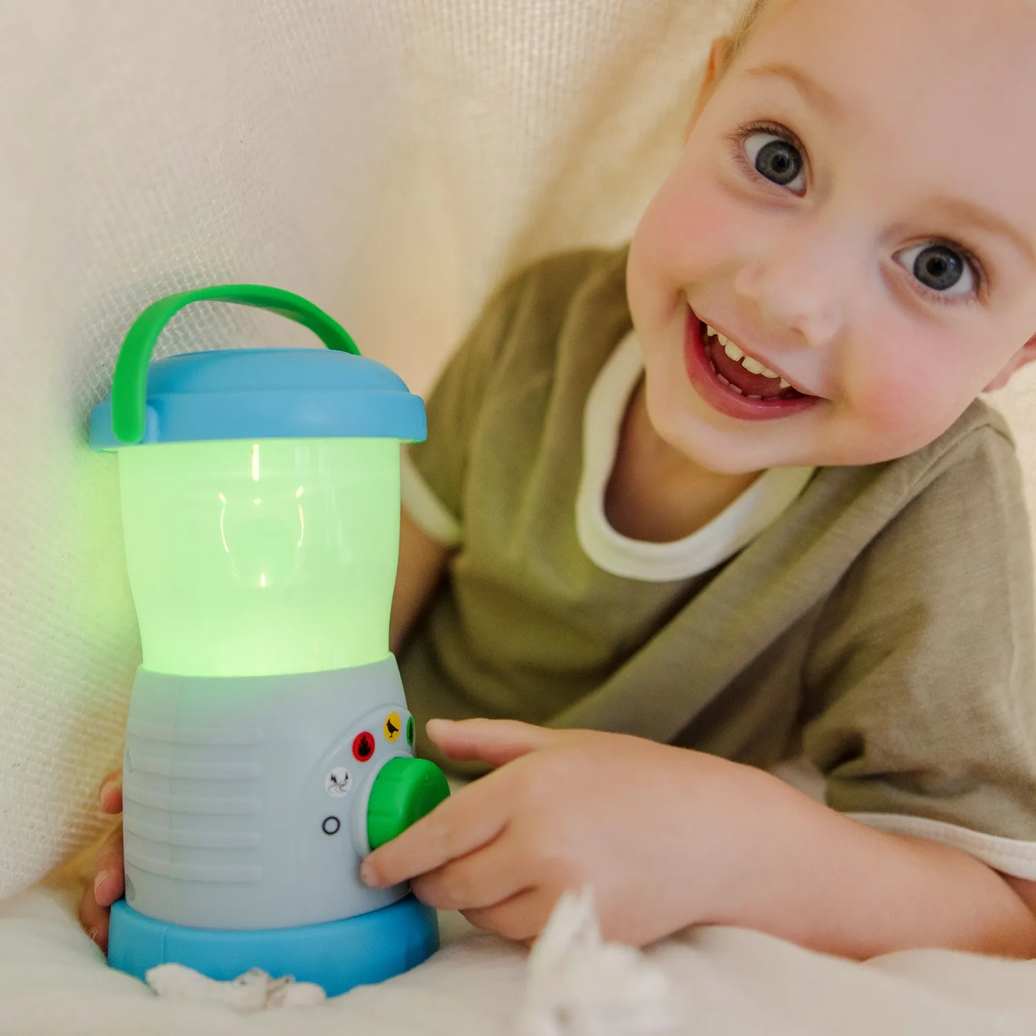 Melissa & Doug Let's Explore Laterne Sound-Set Camping