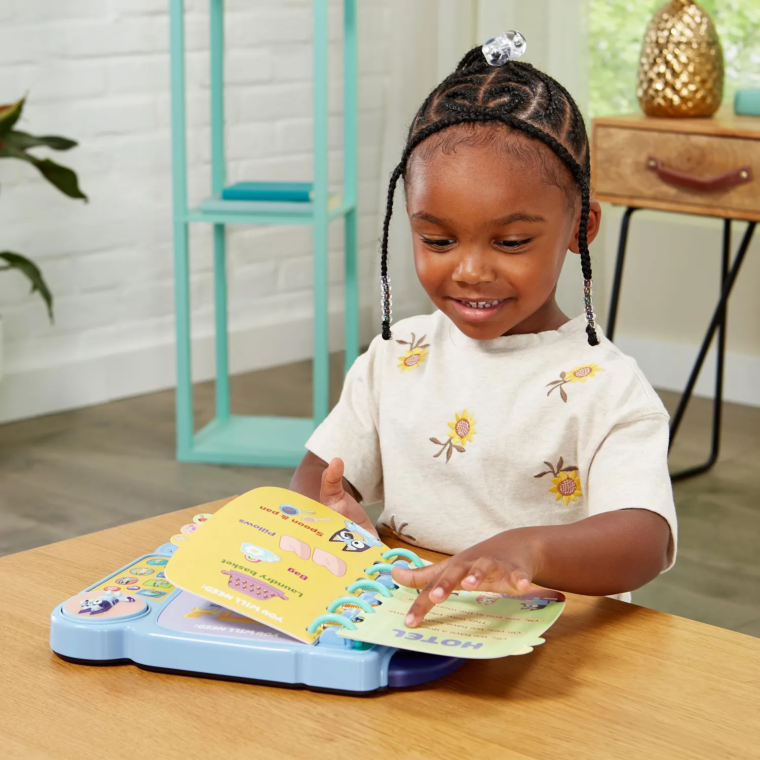 VTech Bluey Interaktives Lernspielbuch 14 Seiten mit Originalstimmen