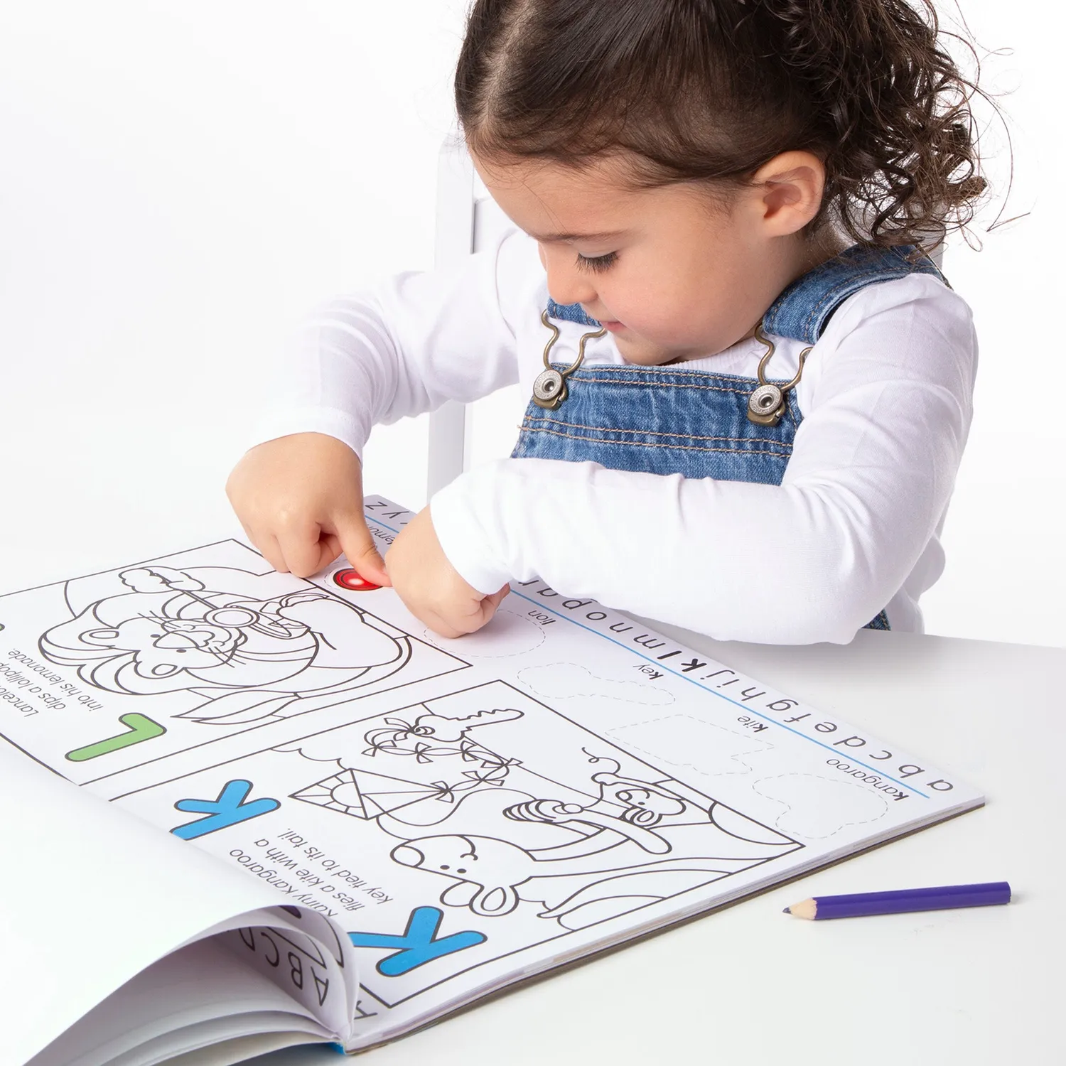 Melissa & Doug Alphabet Activity Stickerheft Buchstaben ab 3 Jahre
