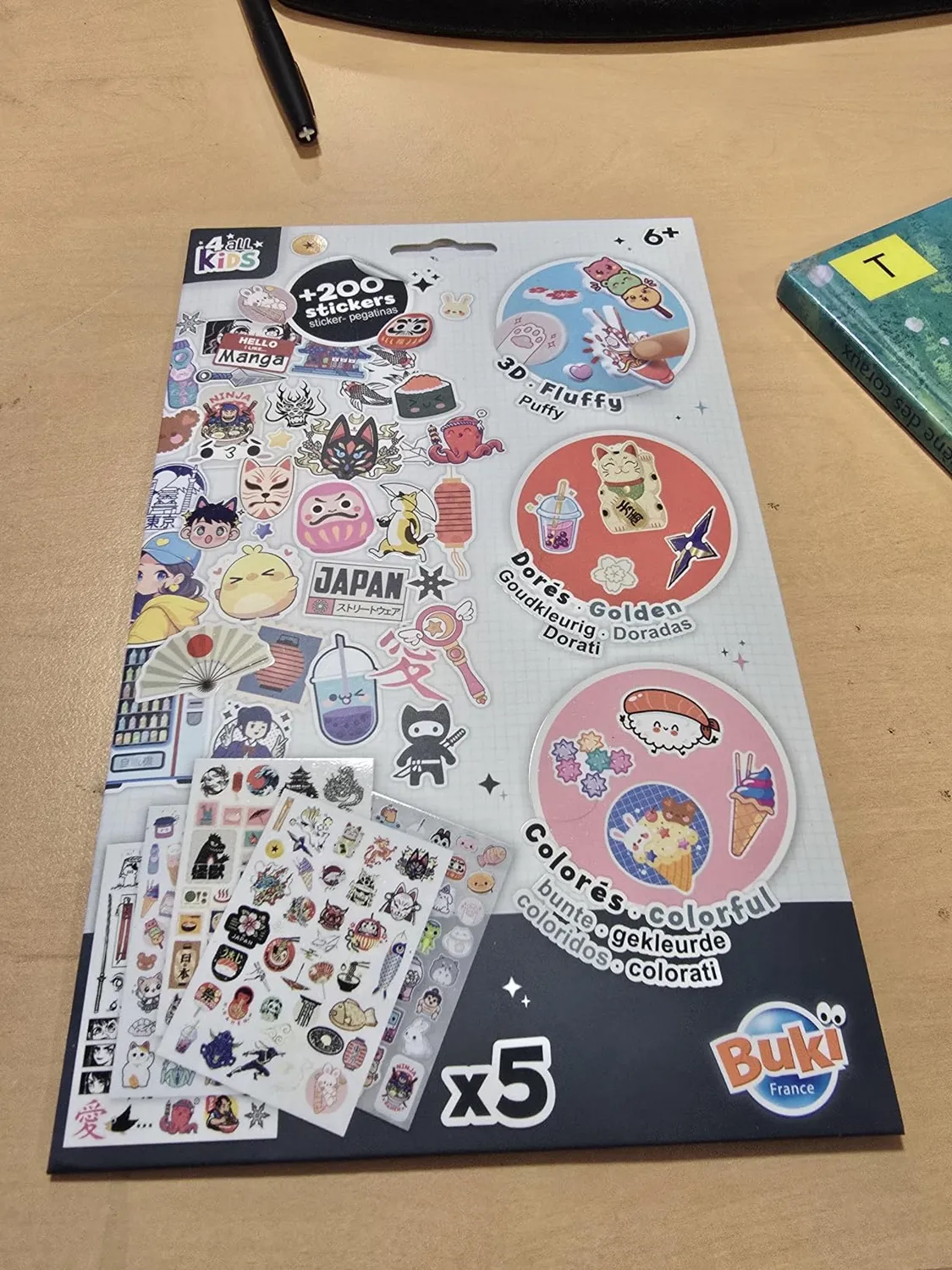 Buki France FK021 Sticker Manga Kawaii 200 Aufkleber