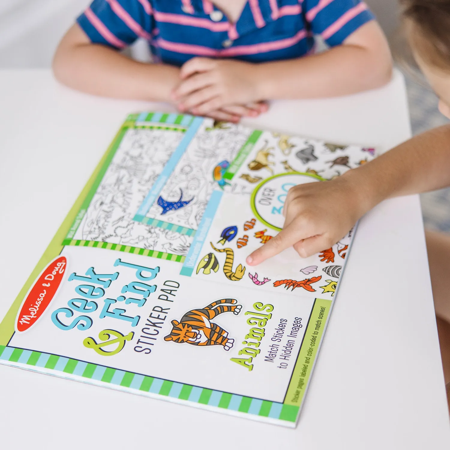Melissa & Doug Seek & Find Stickerbuch Tiere 400 Sticker