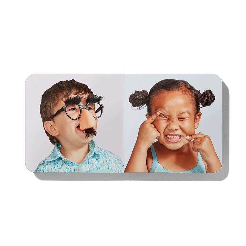 Lovevery Being Silly Minibilderbuch Englisch