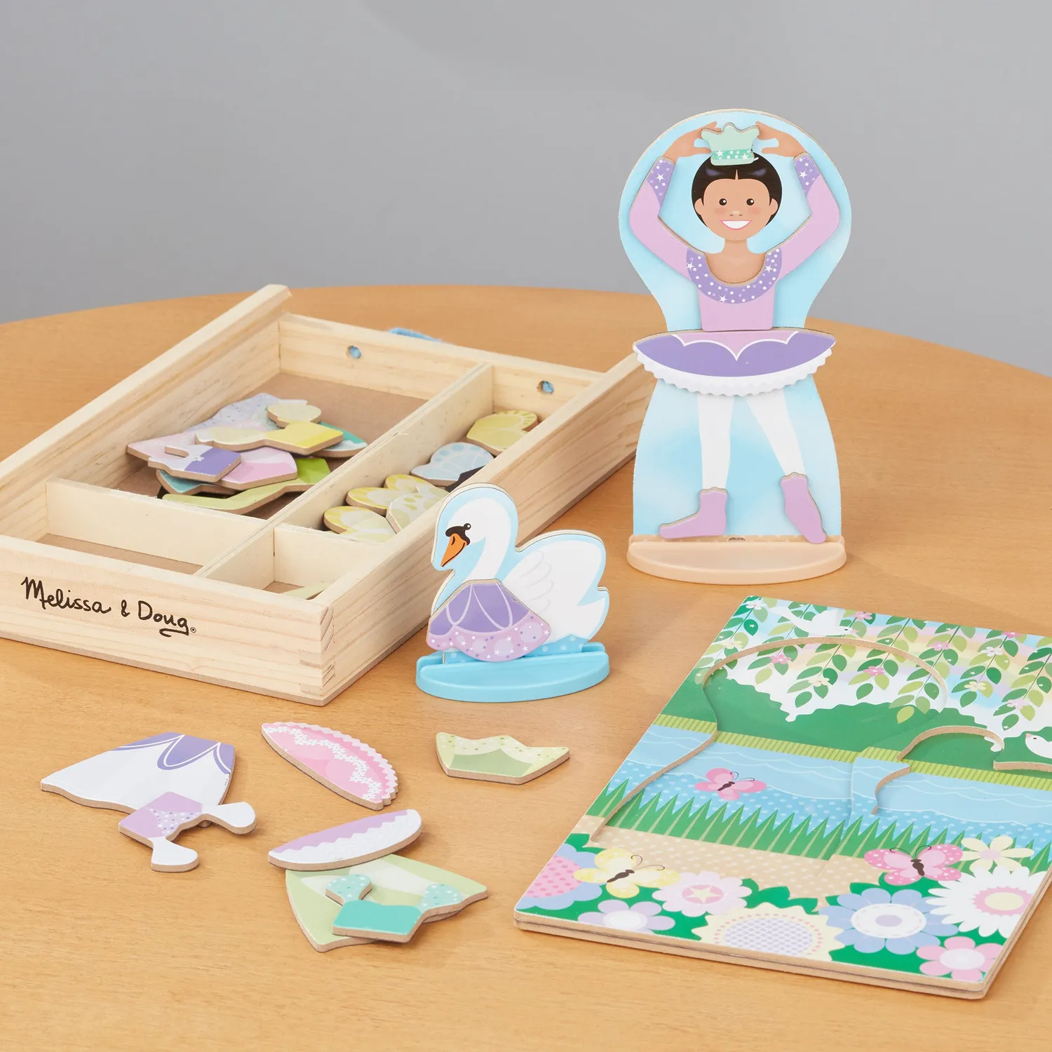 Melissa & Doug Ballerina Fee Magnetspiel Anziehspiel 52 Teile