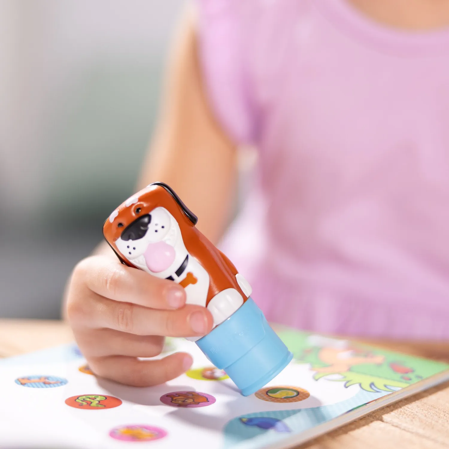 Melissa & Doug Sticker WOW Dog Stempel-Set 500 Sticker mit Pad