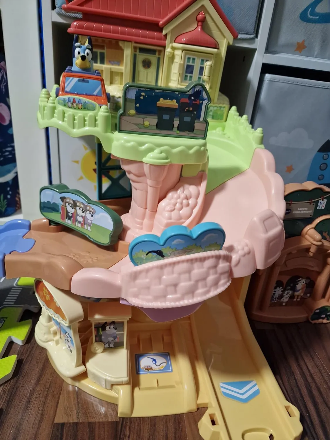 VTech Tut Tut Baby Flitzer Blueys Familienhaus Spielset