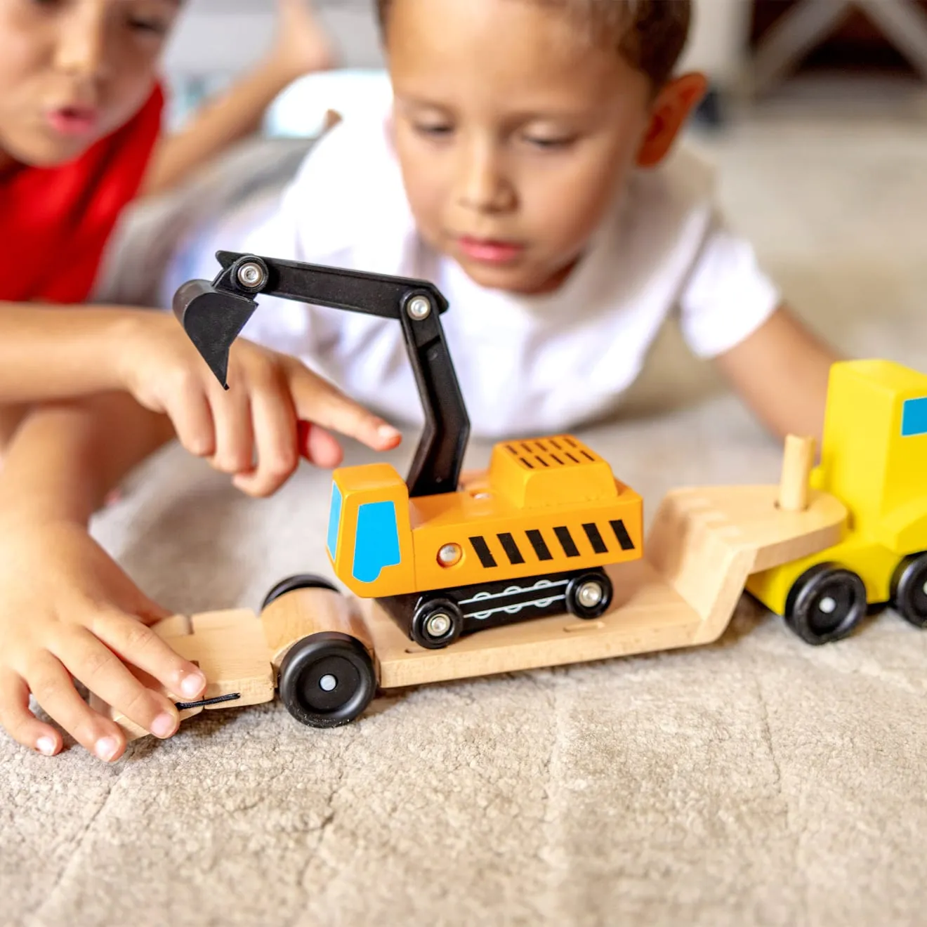 Melissa & Doug Trailer Excavator Holzfahrzeug-Set 3-teilig