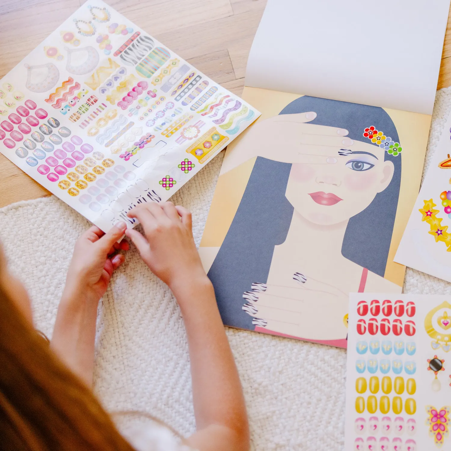 Melissa & Doug Jewelry Nails Stickerbuch Glitzer 360 Stück