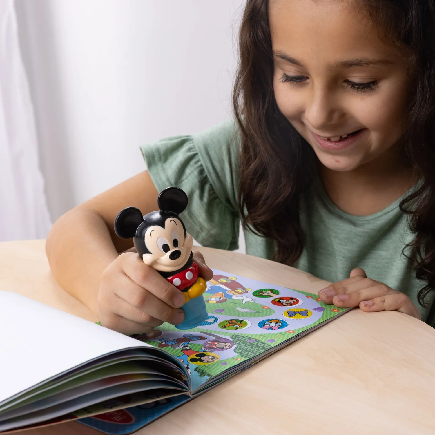 Melissa & Doug Sticker WOW Mickey Stempelheft 300 Sticker