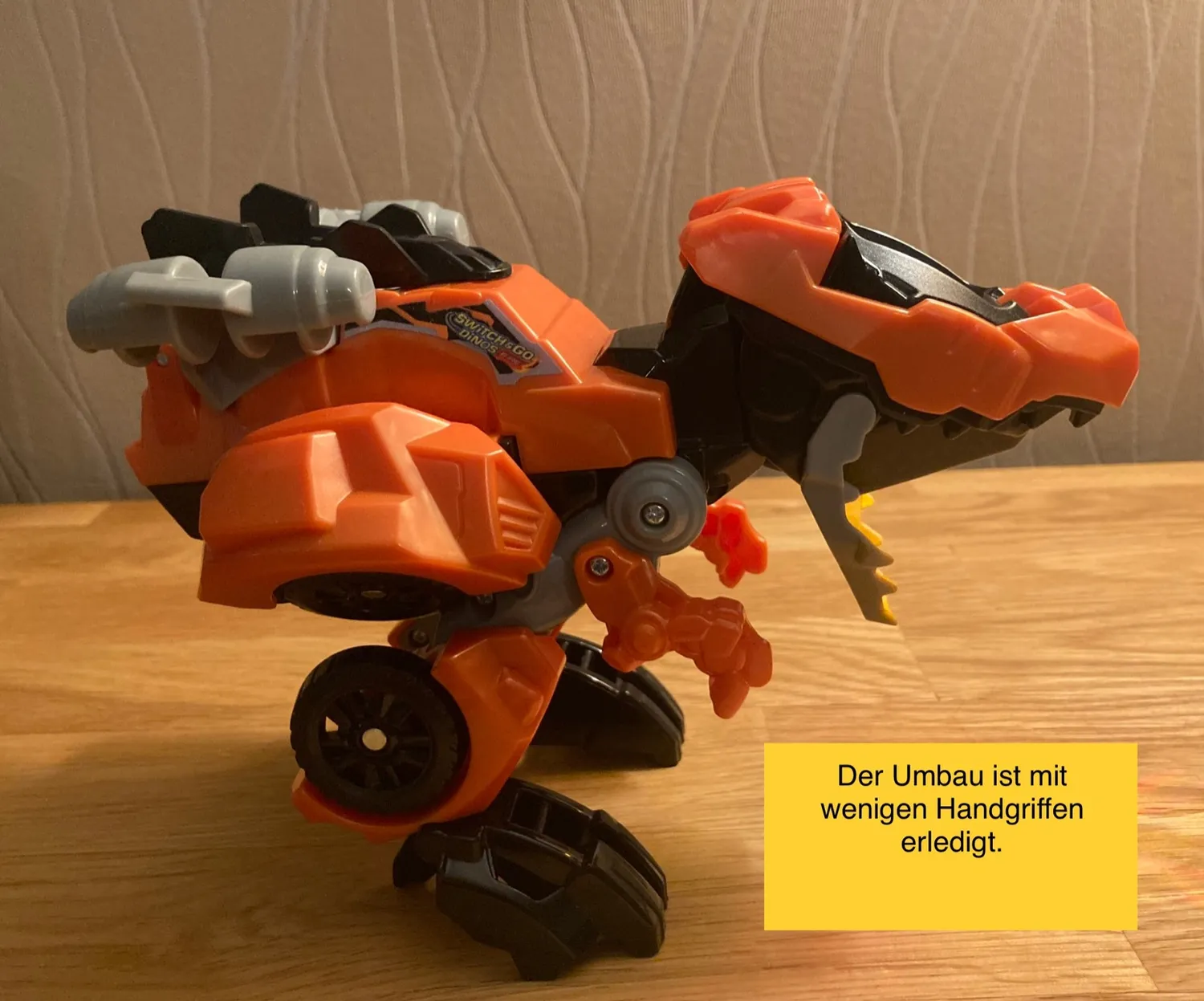 VTech Switch and Go Dinos Fire-T-Rex Dino-Auto mit Lichtprojektion
