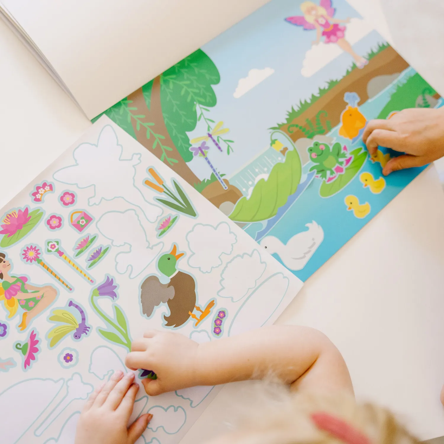 Melissa & Doug Fairies Stickerpad wiederverwendbar 165+ Sticker