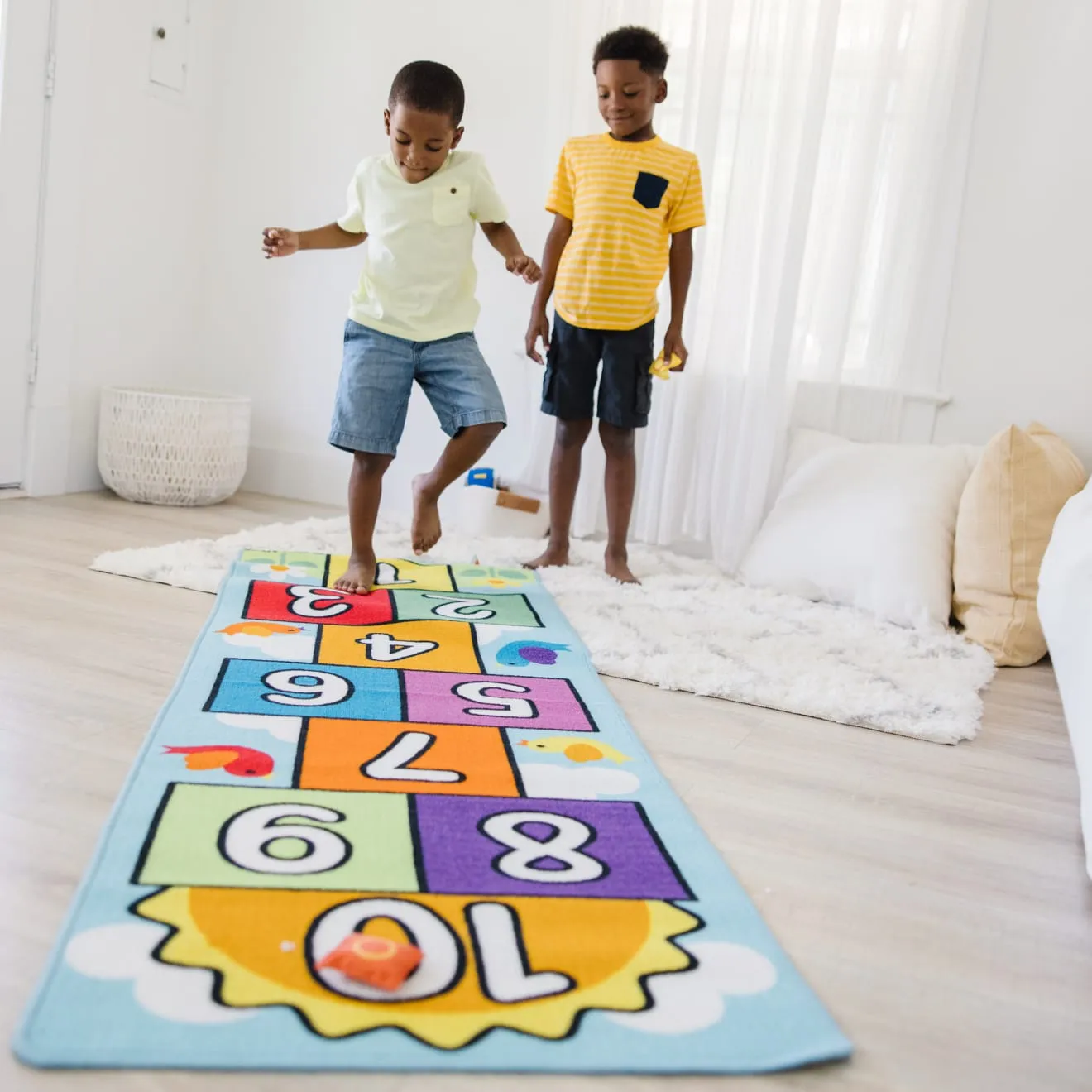 Melissa & Doug Hop & Count Hopscotch Rug Hüpfteppich