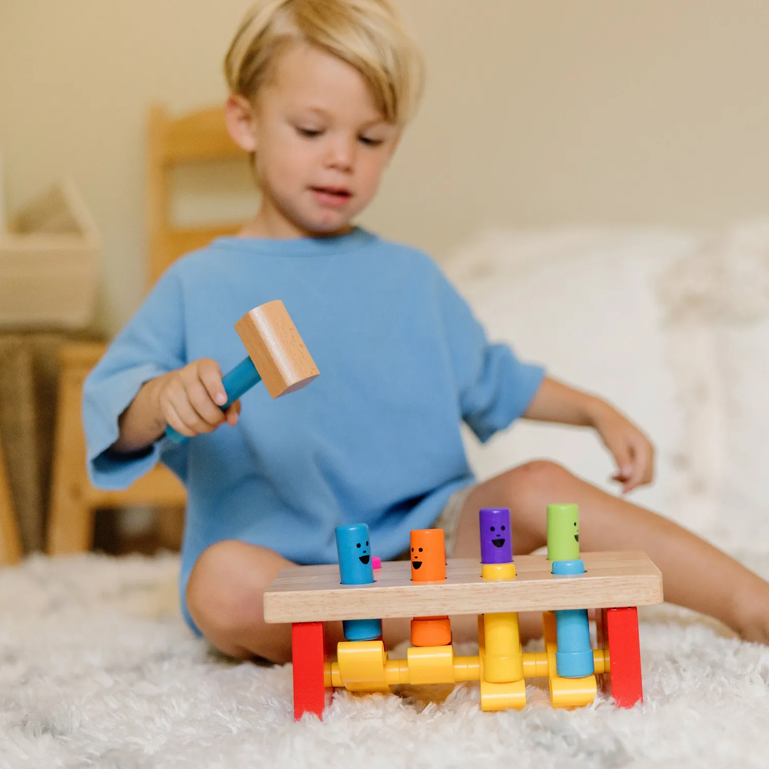 Melissa & Doug Deluxe Pounding Bench Klopfbank Holz 8 Stifte
