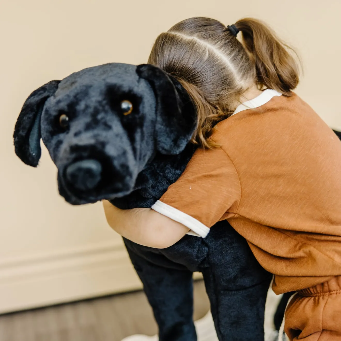 Melissa & Doug Black Lab Plüschtier Riesig schwarzer Labrador