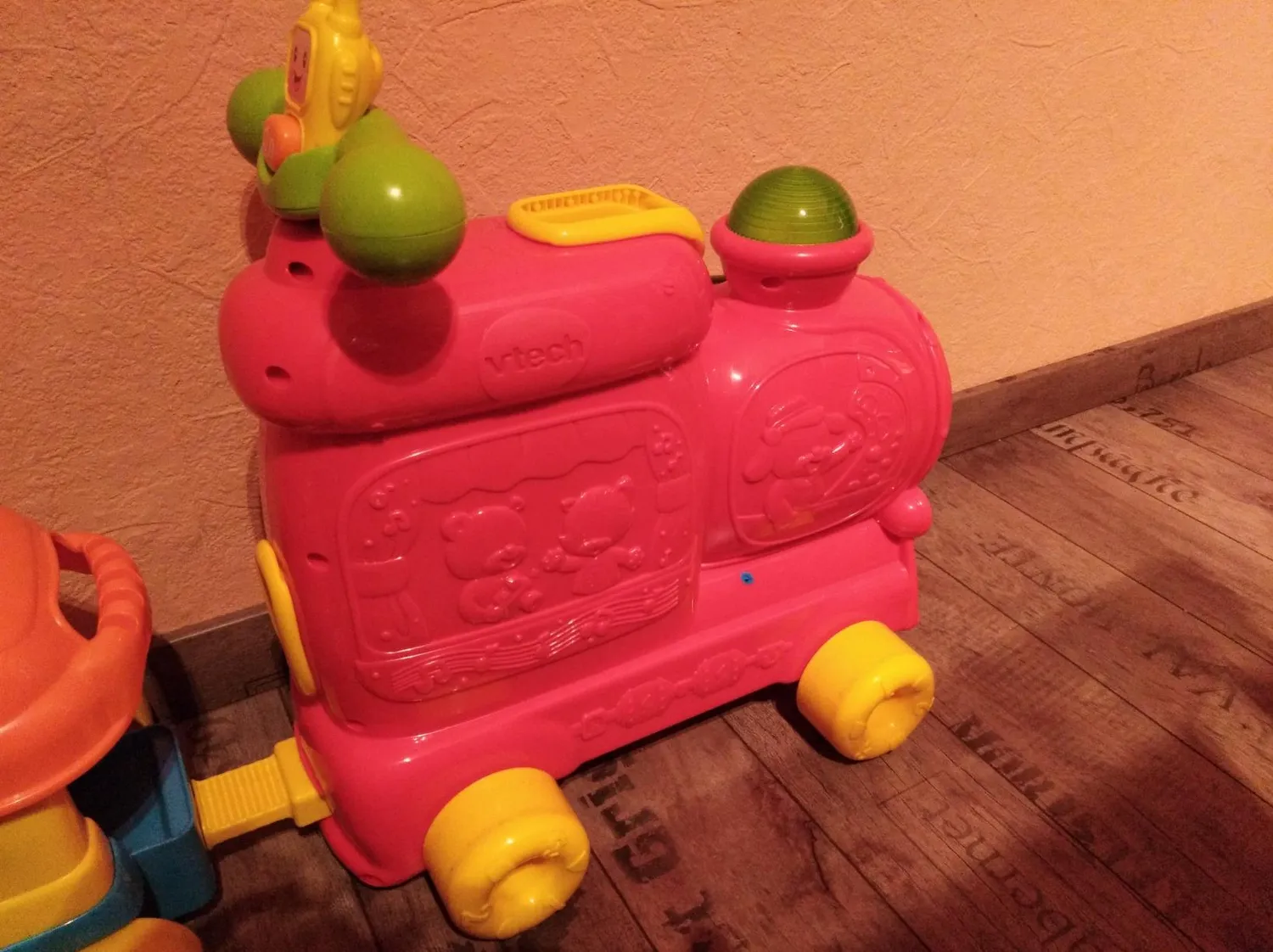 VTech Baby ABC-Eisenbahn Lauflernwagen 12-36 Monate interaktiv