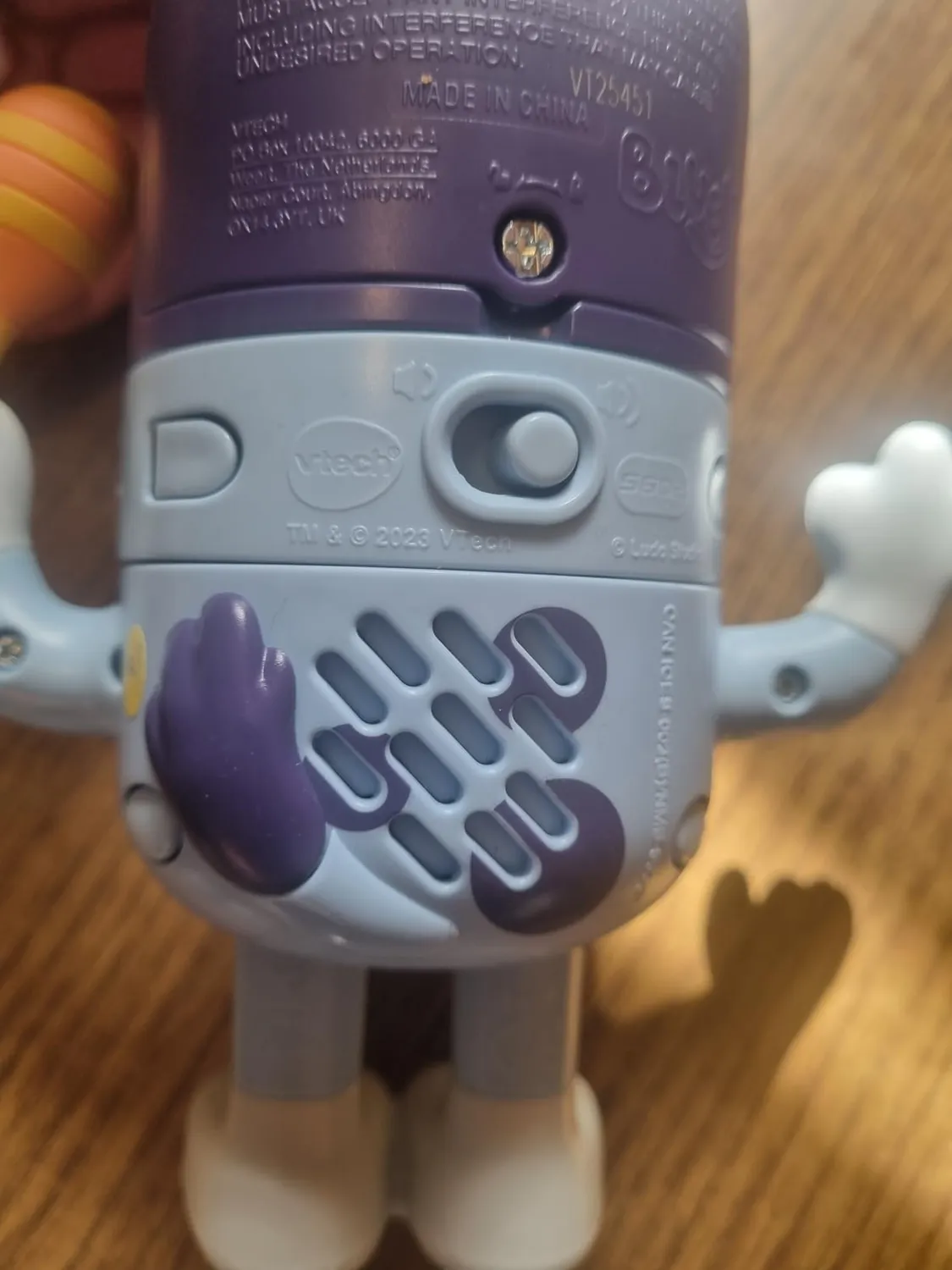 VTech Tanz mit Bluey Figur 17 cm französisch