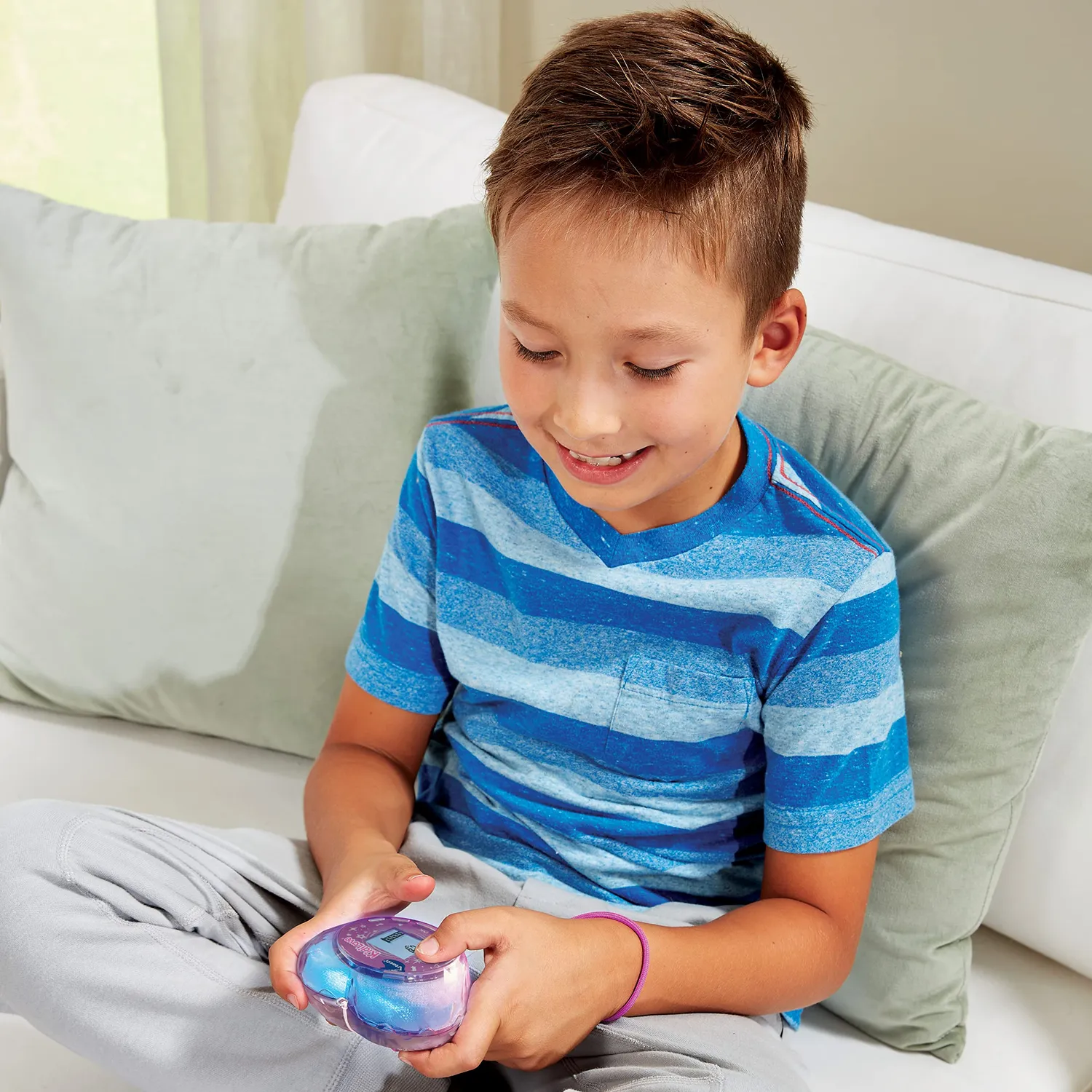 VTech KidiLove 80-532504 Magisches Haustier mit Licht