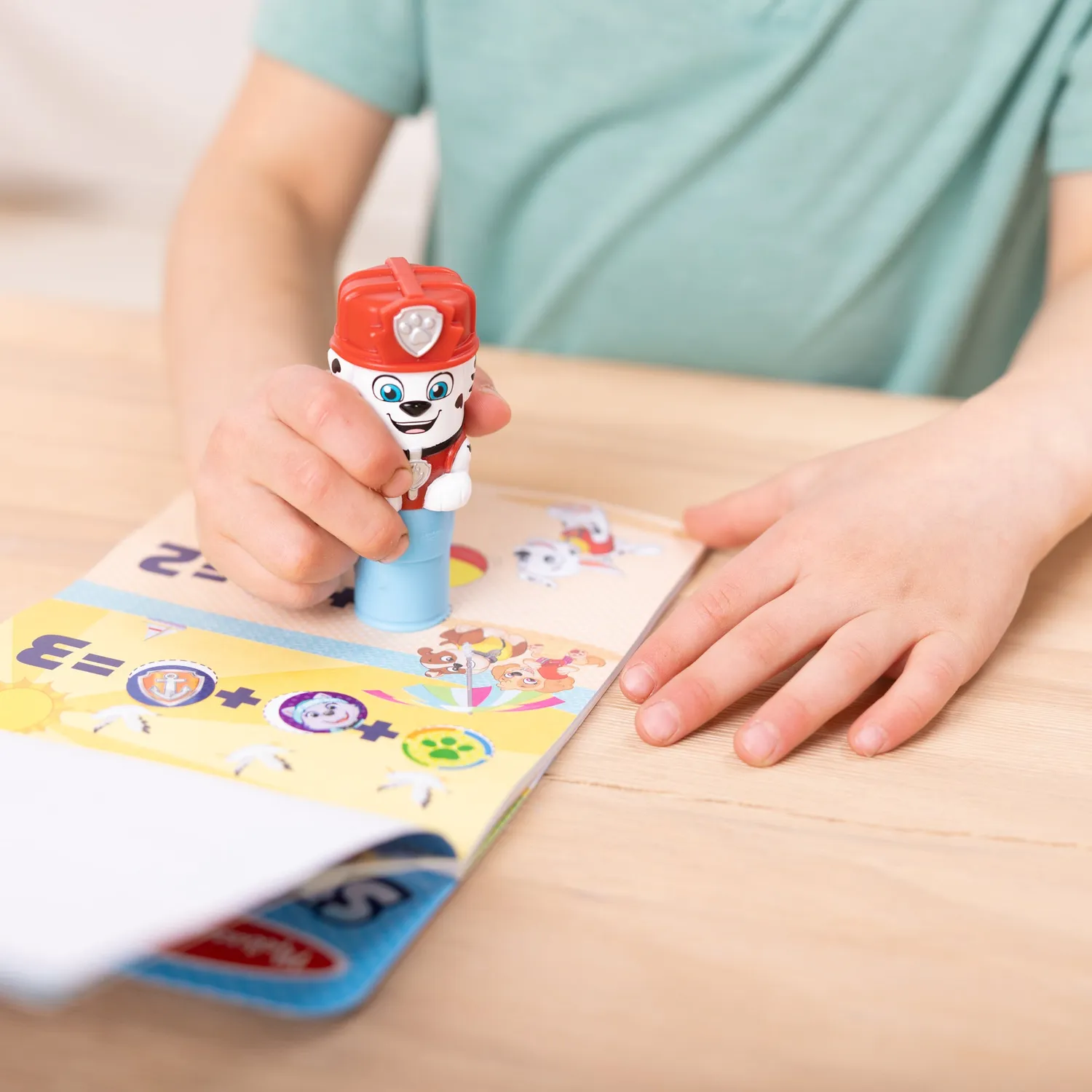 Melissa & Doug Sticker WOW Marshall Stickerbuch 24 Seiten