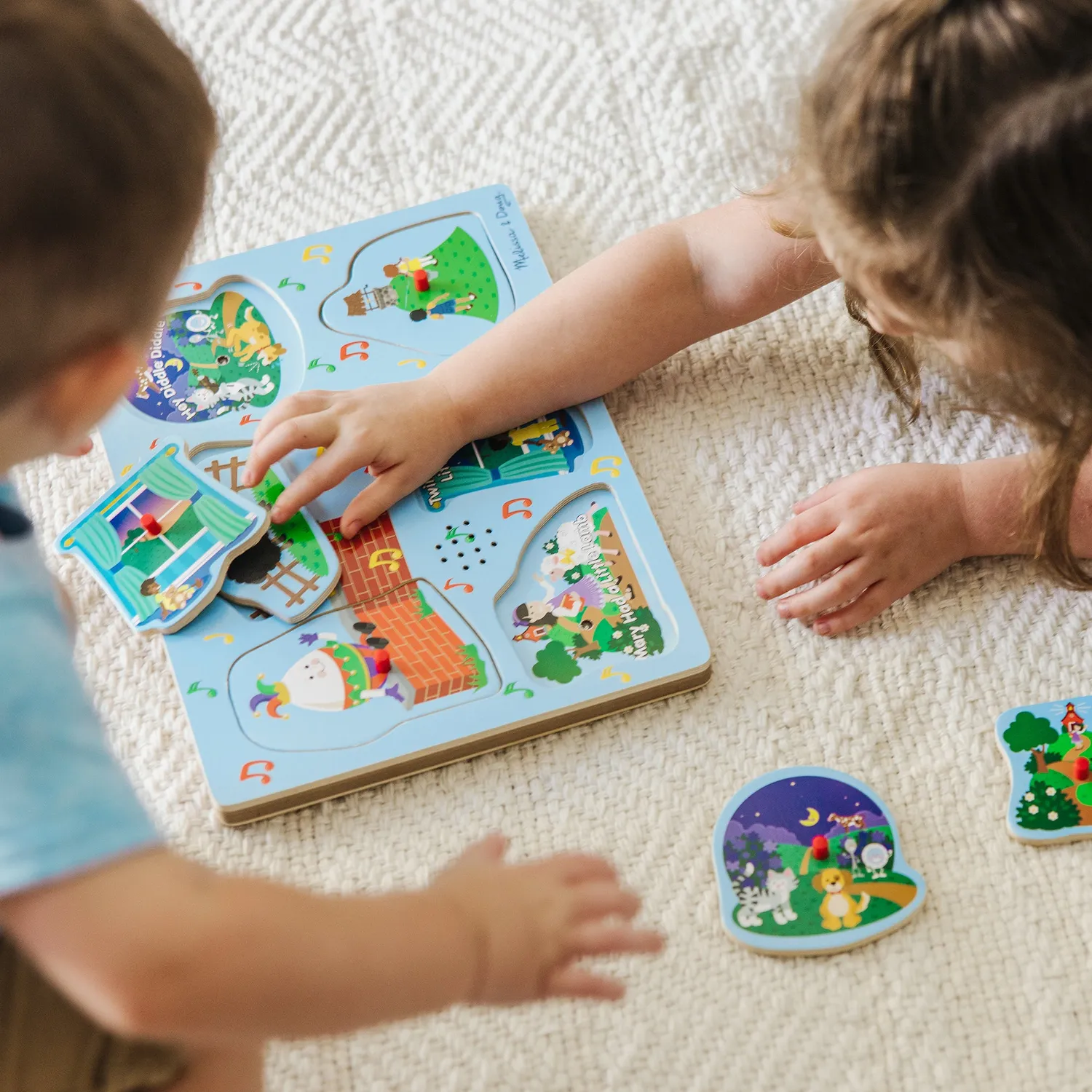 Melissa & Doug Nursery Rhymes Soundpuzzle Holz 6 Teile