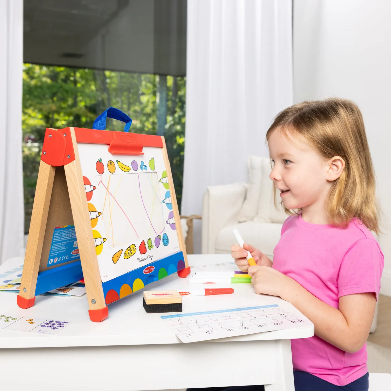 Melissa & Doug Take-Along Activity Staffelei Holz 2in1 Kreide