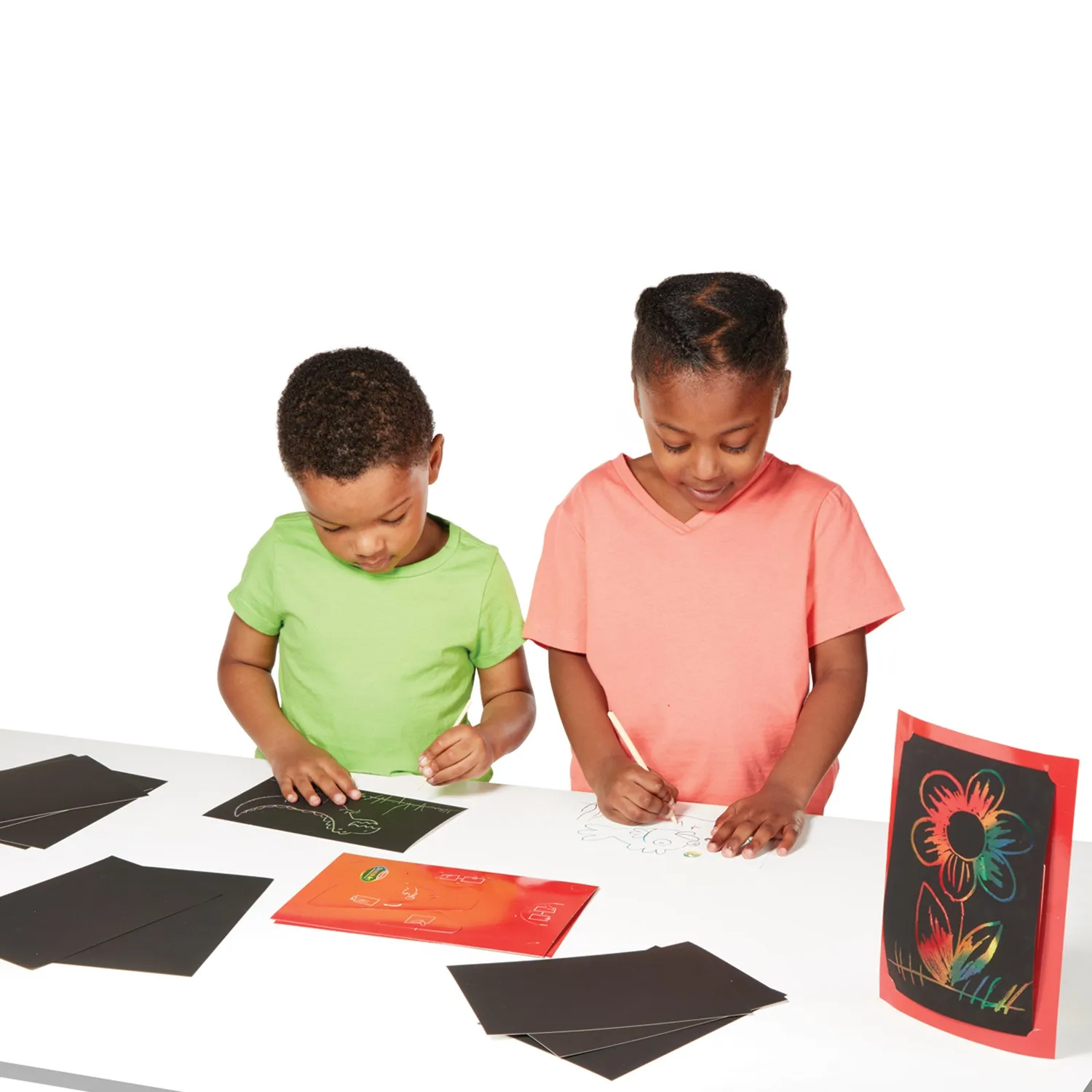Melissa & Doug Deluxe Scratch Art Kratzbilder-Set 16-tlg bunt