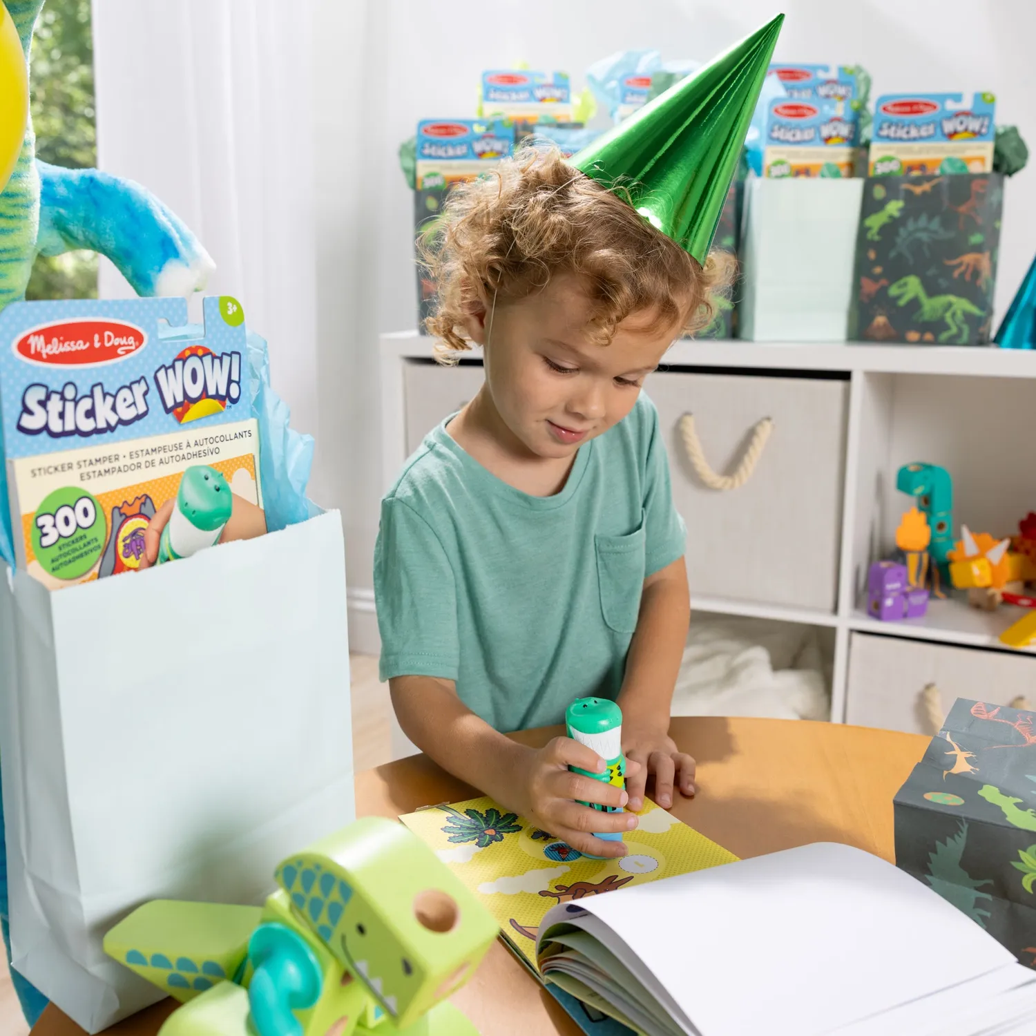 Melissa & Doug Sticker WOW Stickeralbum Dino 12er