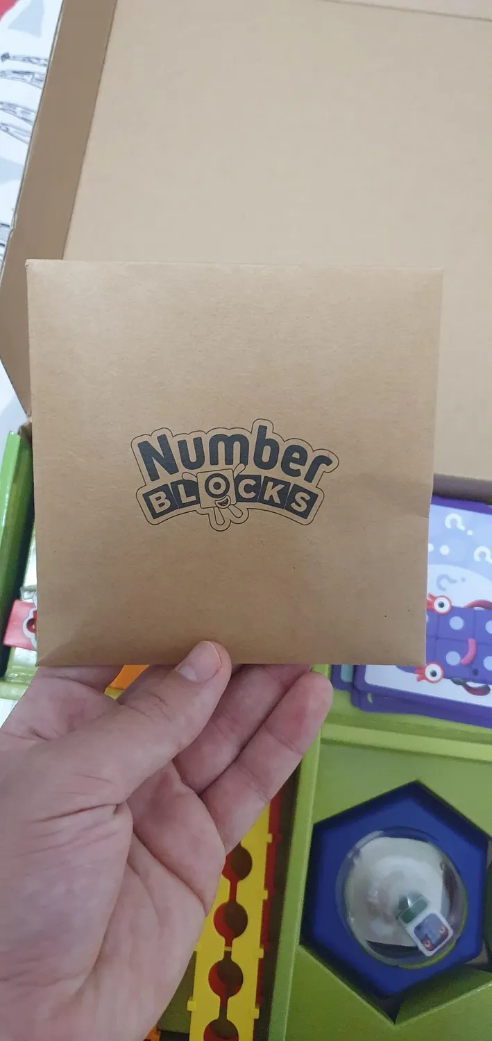 Learning Resources Numberblocks Wettlauf zum Musterpalast Brettspiel 91-teilig