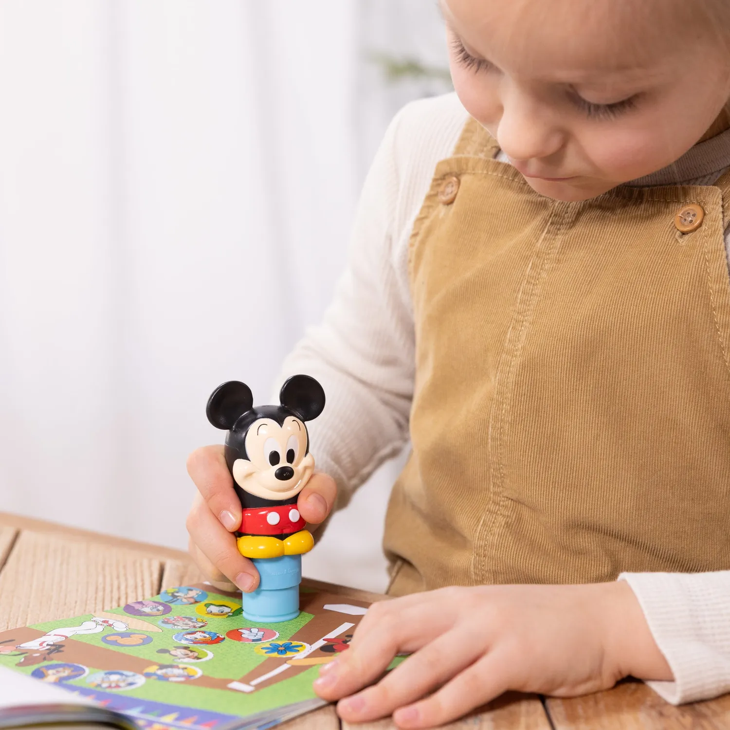 Melissa & Doug Sticker WOW! Mickey Sticker-Set 500 Sticker