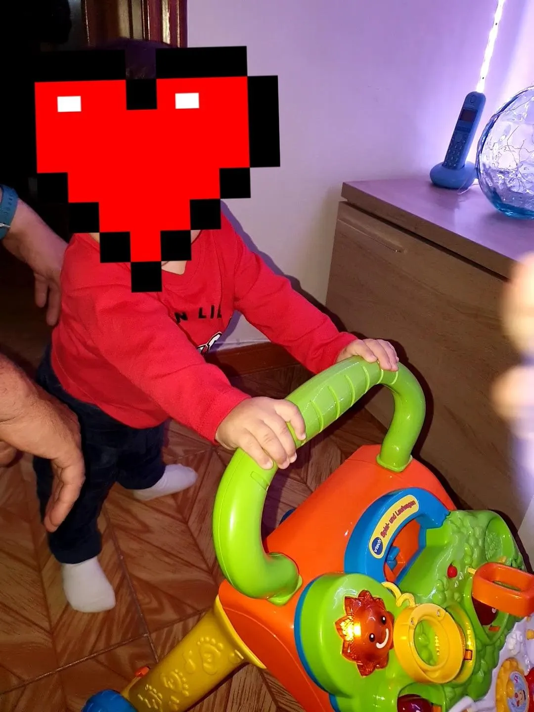 VTech Spiel- und Laufwagen Lauflernhilfe mit Spielboard