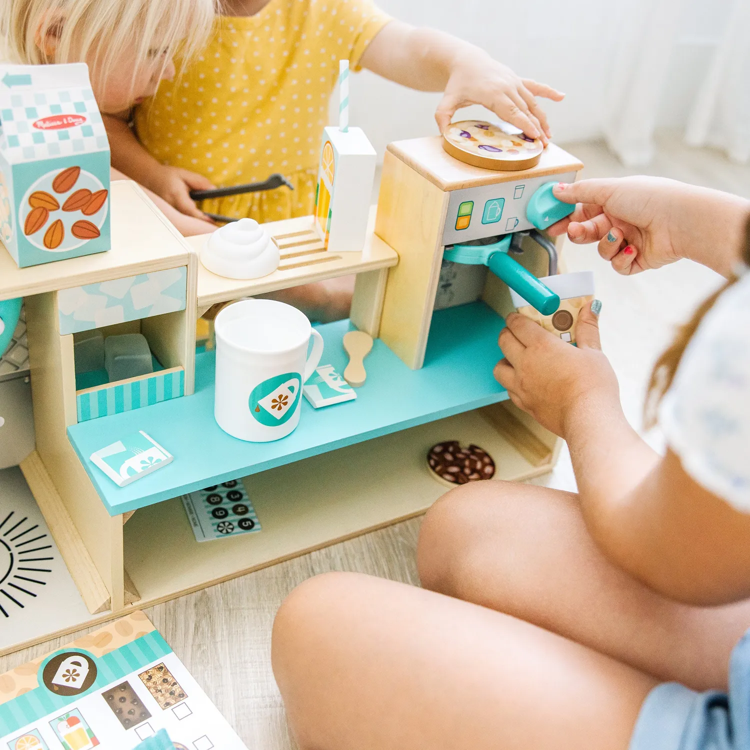Melissa & Doug Cafe Barista Kaffeeshop Holz 35-tlg