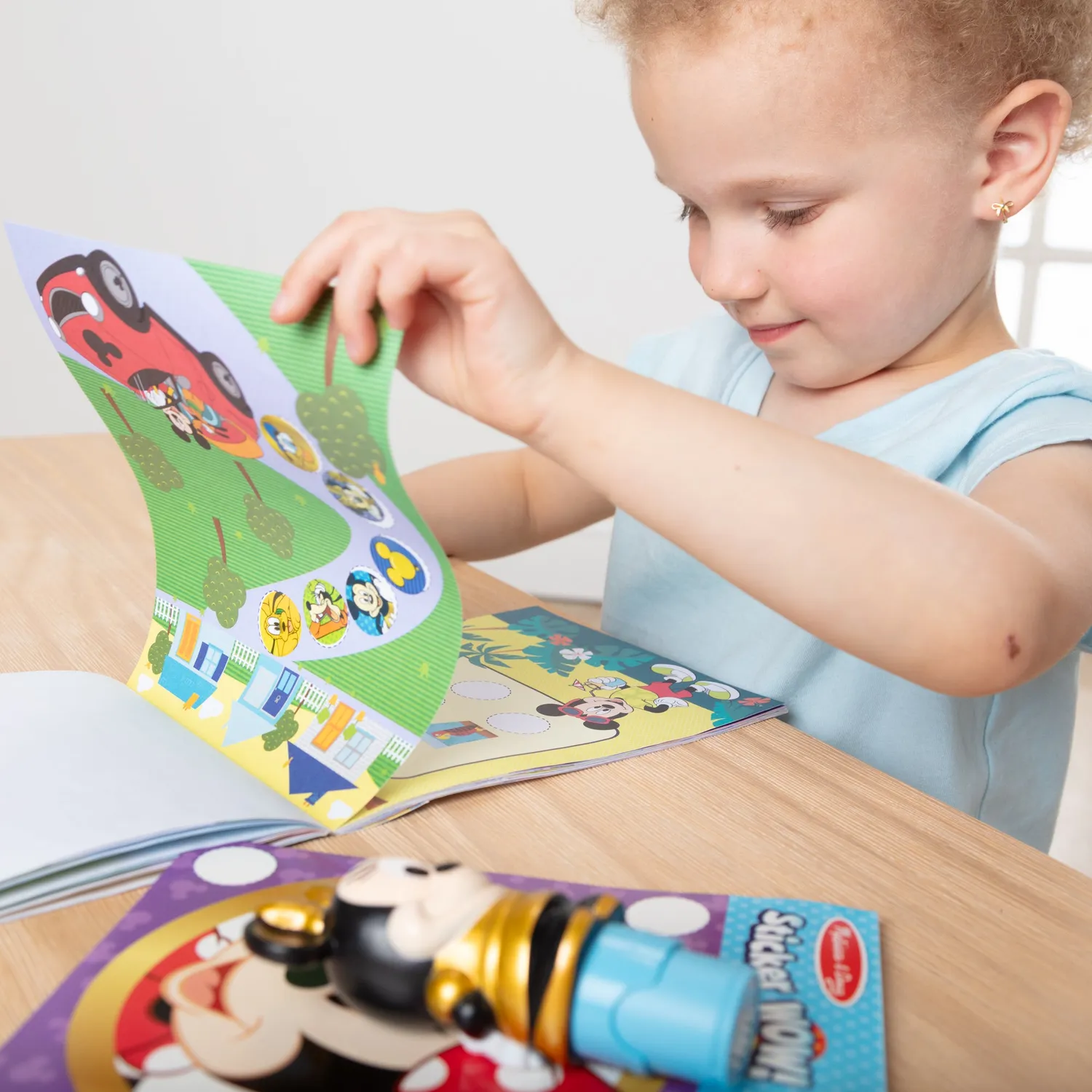 Melissa & Doug Sticker WOW Deluxe Set Mickey & Minnie Stickerbuch 900 Sticker