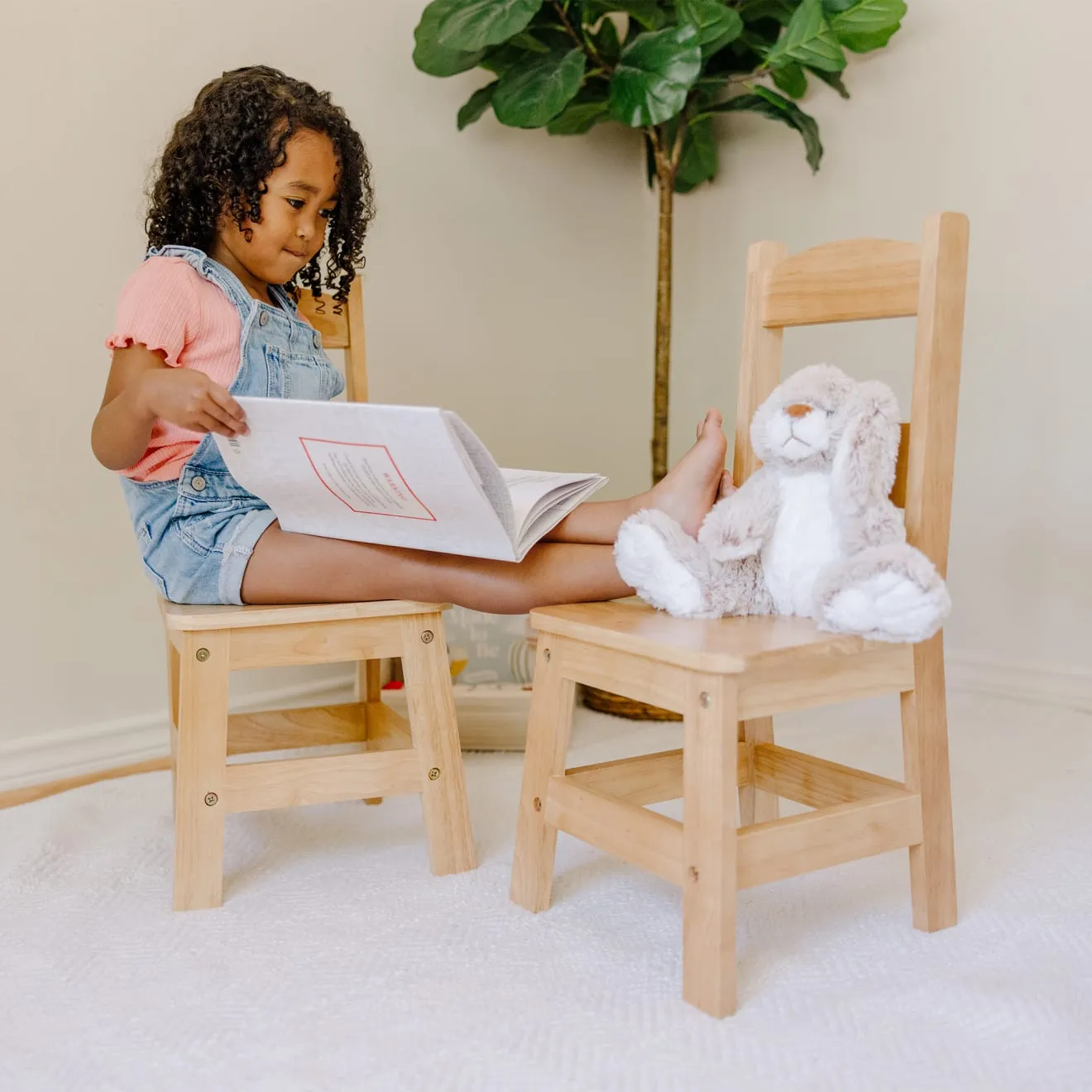 Melissa & Doug Holzstühle Kinderstühle 2er-Set Massivholz