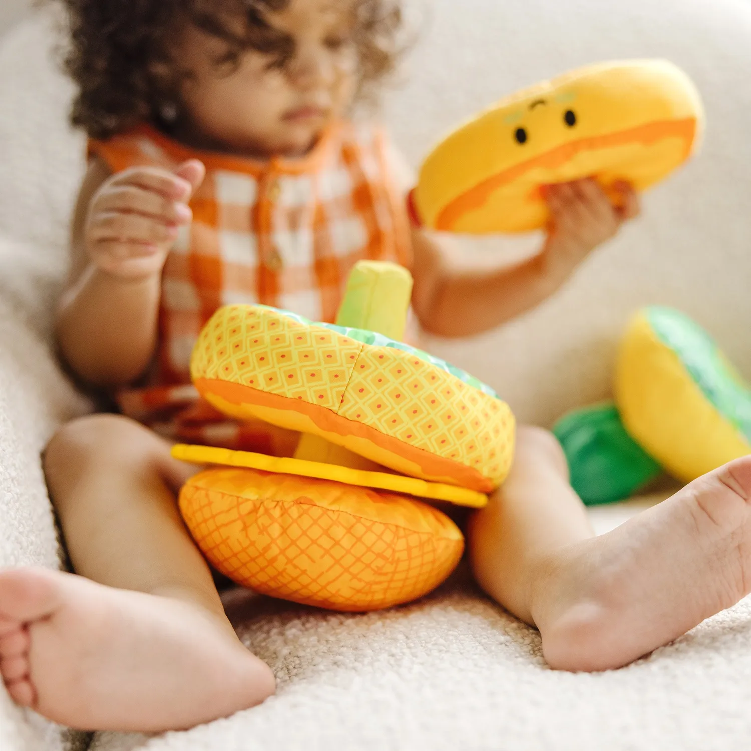 Melissa & Doug Pineapple Stapelturm Baby Ananas weich