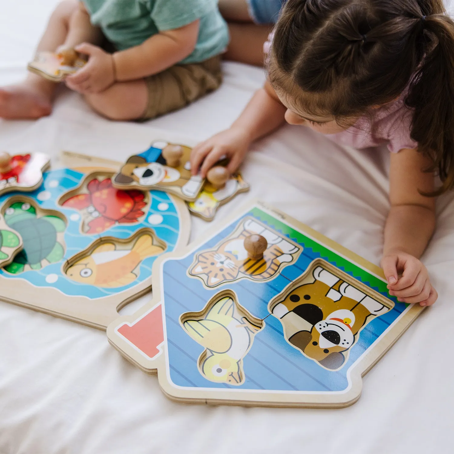 Melissa & Doug Jumbo Steckpuzzle Holz 2er-Pack Fische