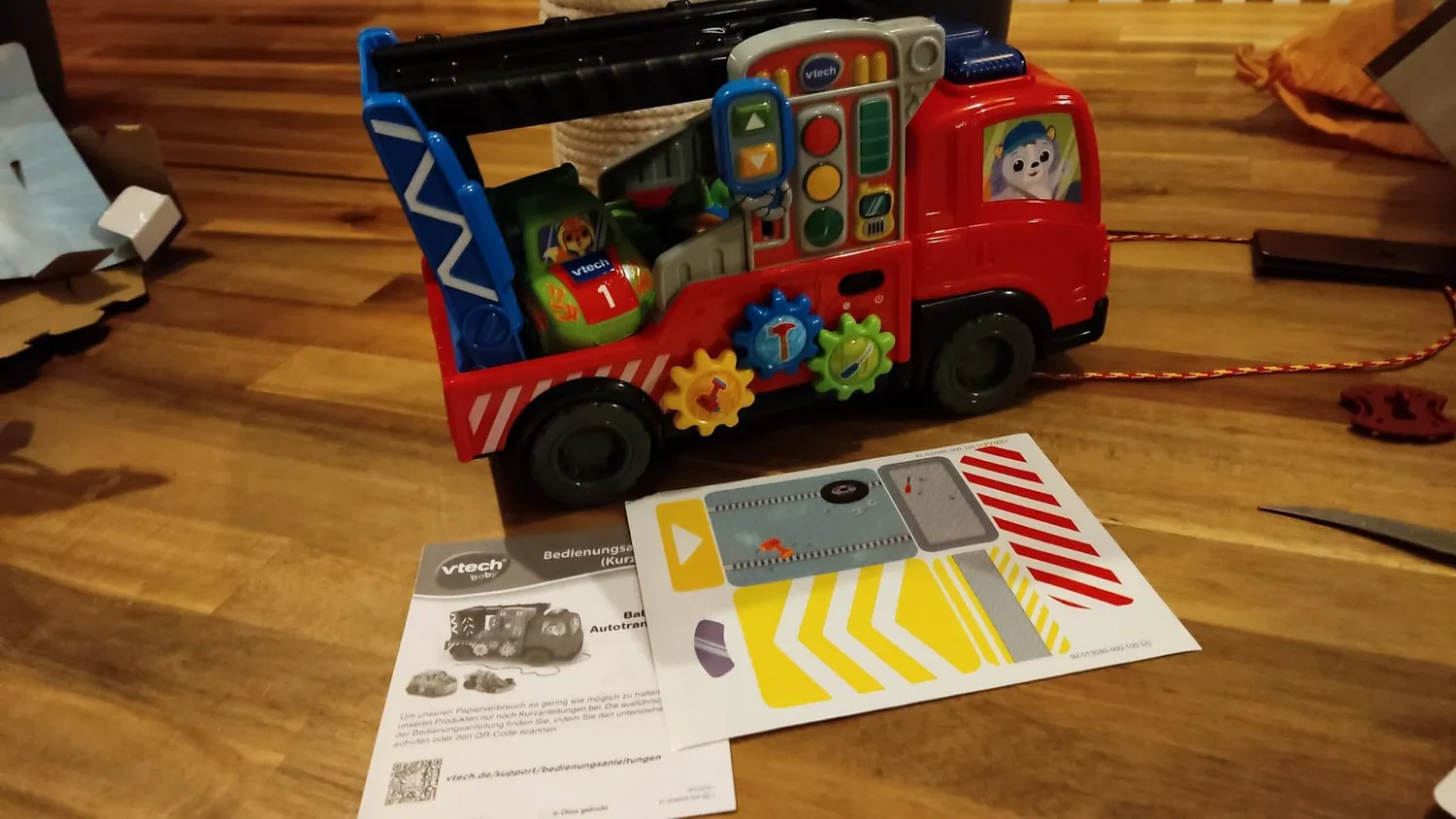 VTech Baby Autotransporter Abschleppwagen mit 2 Autos