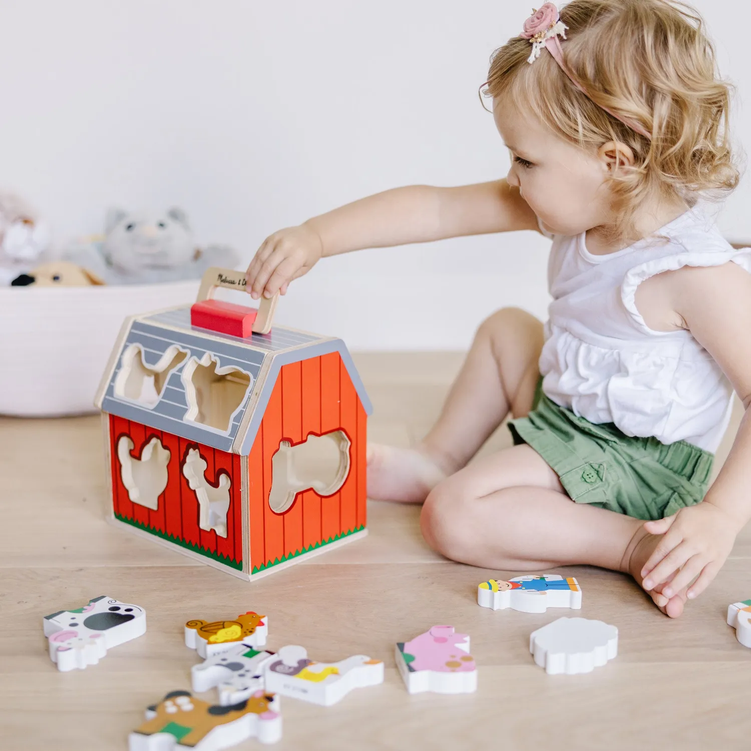 Melissa & Doug Take-Along Sorting Barn Steckspiel 10 Teile Holz