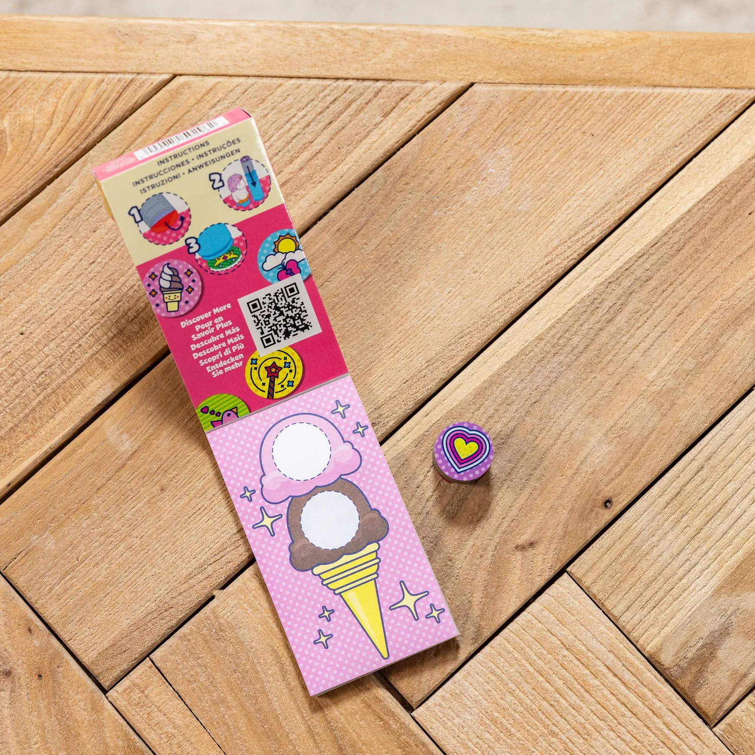 Melissa & Doug Sticker WOW! Favorite Things Stickerheft 200 Sticker ab 3 Jahre