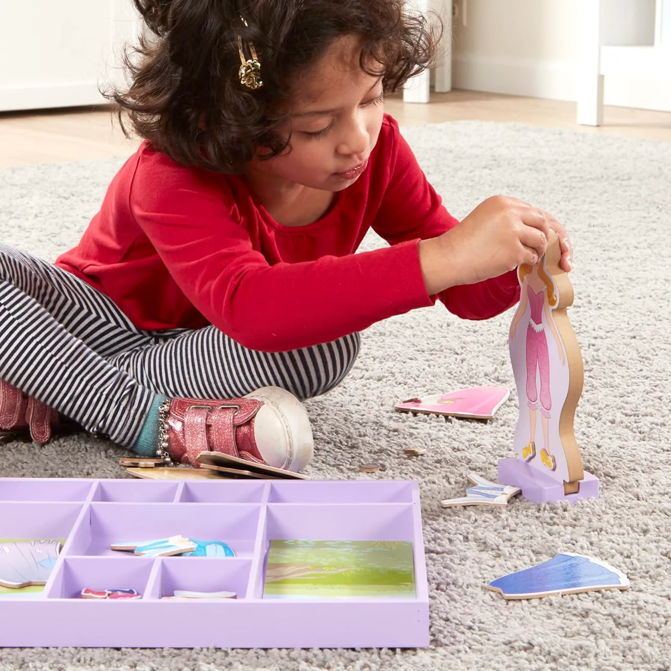 Melissa & Doug Dornröschen Schneewittchen Anziehpuppen