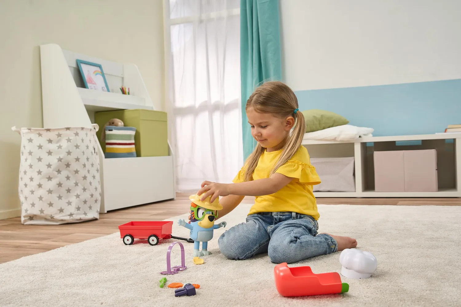 VTech Dress-Up Bluey Spielfigur mit 9 Zubehör ab 3 Jahre